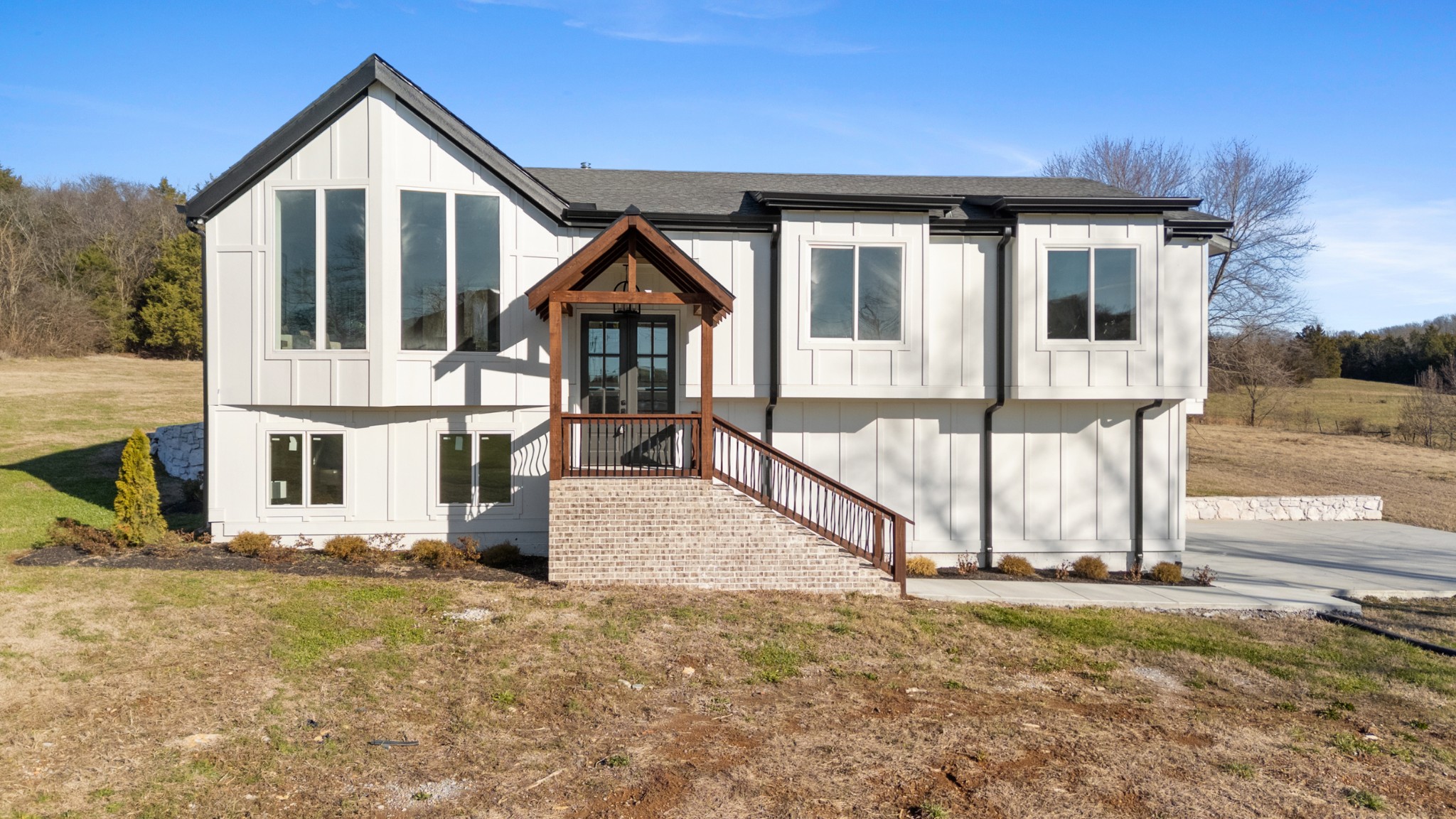 2752 Thompson Station Road, E Thompsons Station TN 37179
