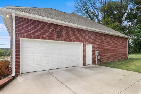 55 Mockingbird Lane Hartsville TN 37074