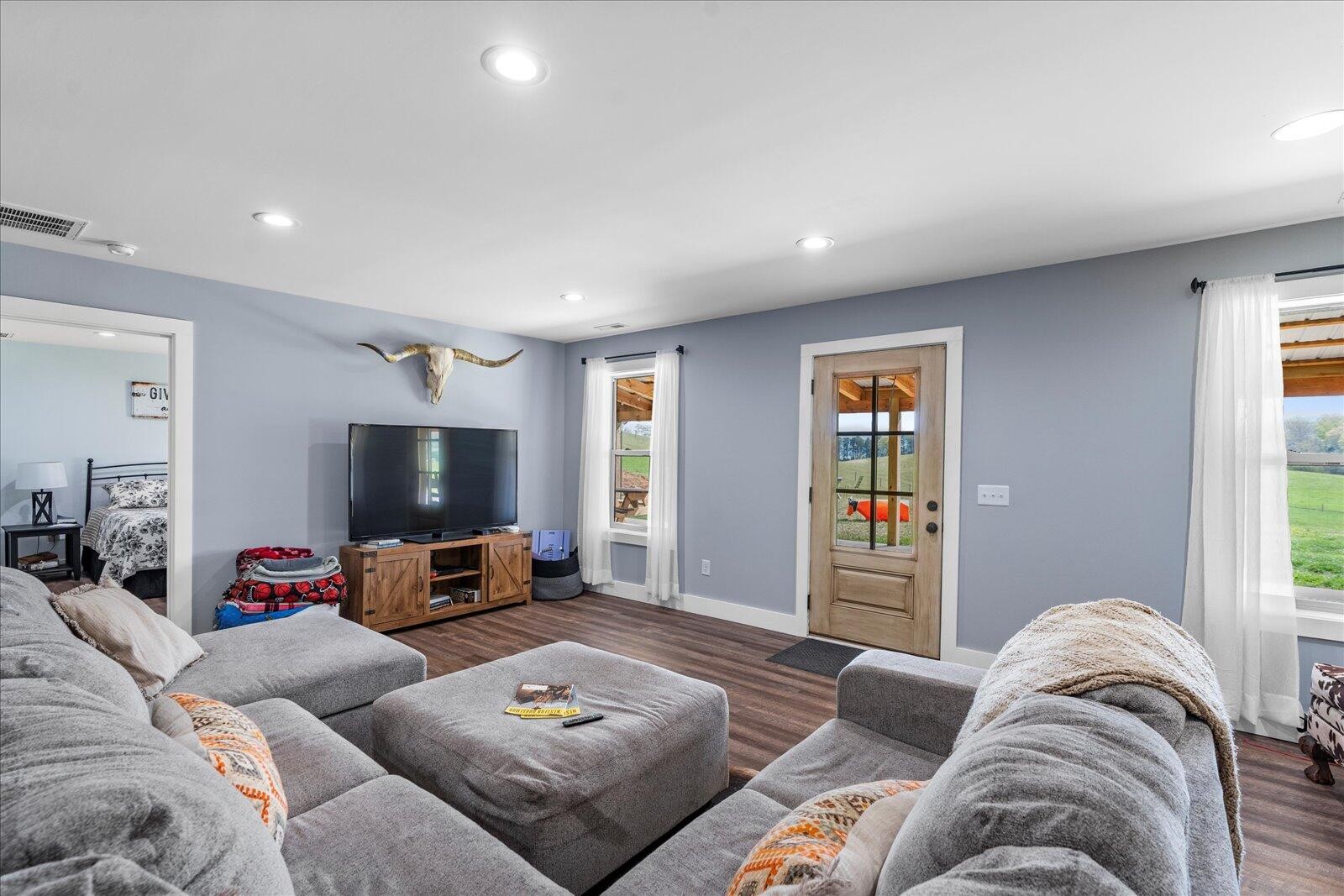 180 Mecca Pike Tellico Plains TN 37385
