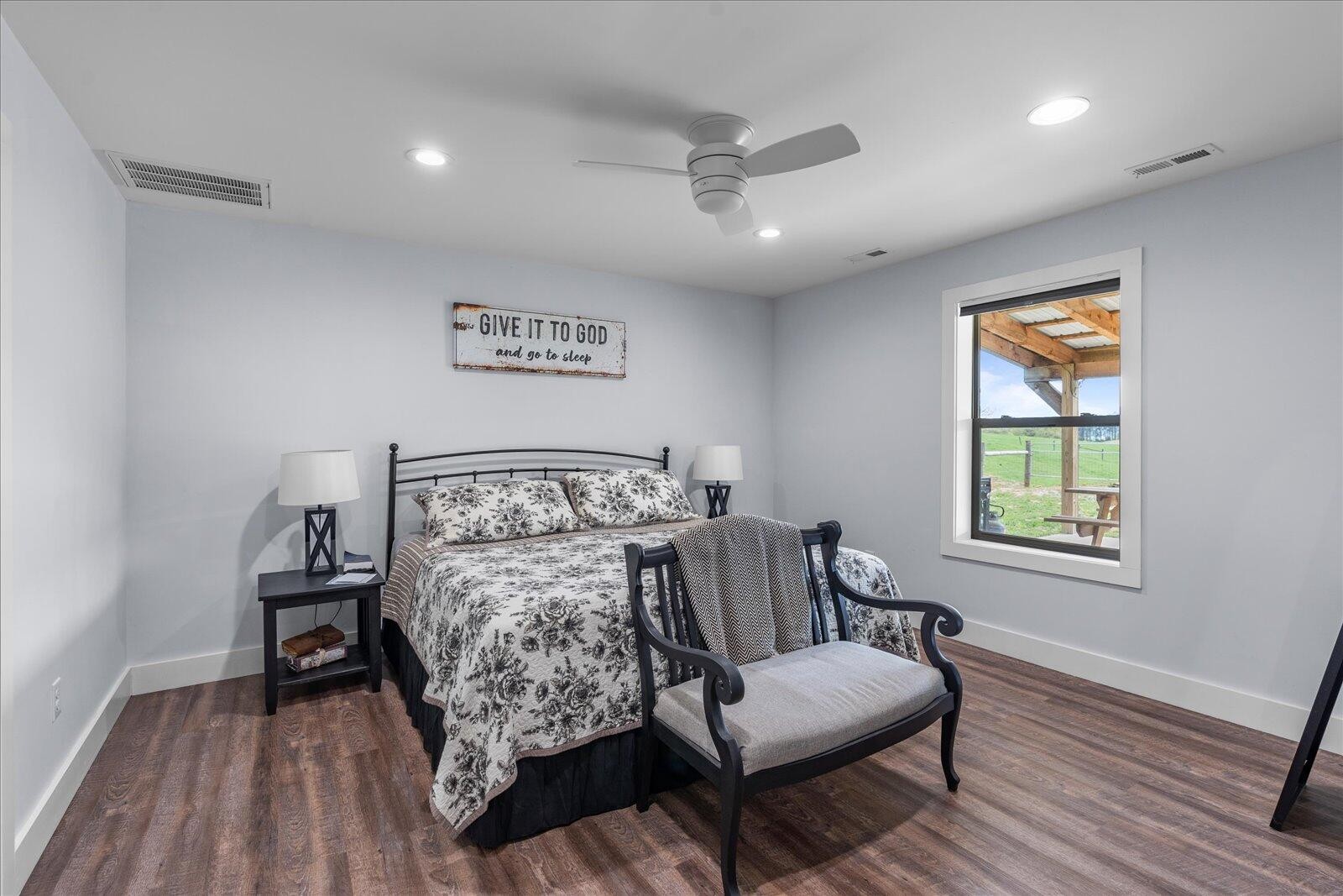 180 Mecca Pike Tellico Plains TN 37385