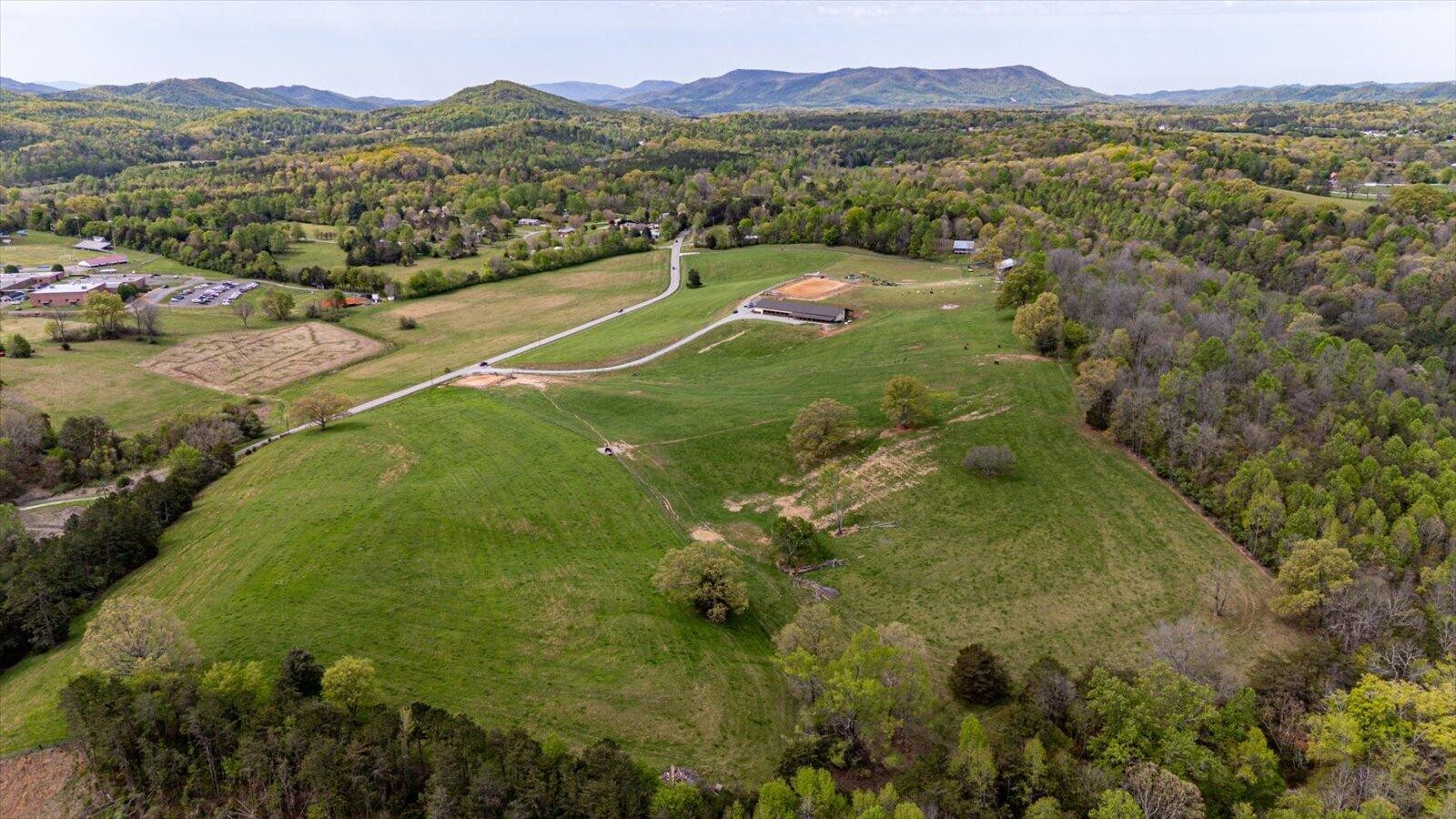 180 Mecca Pike Tellico Plains TN 37385