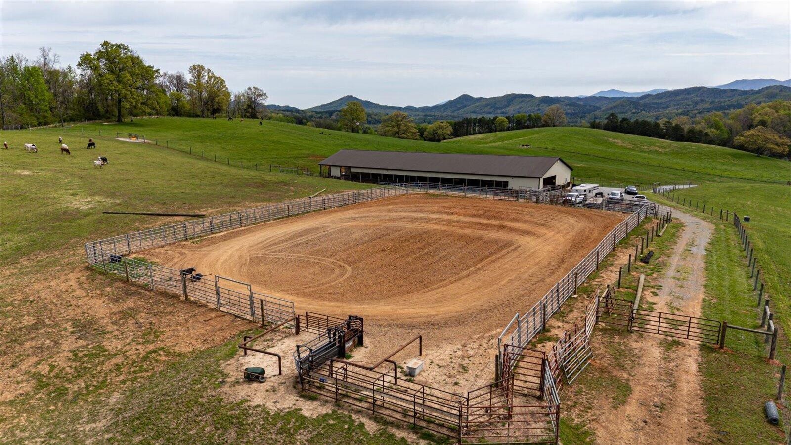 180 Mecca Pike Tellico Plains TN 37385
