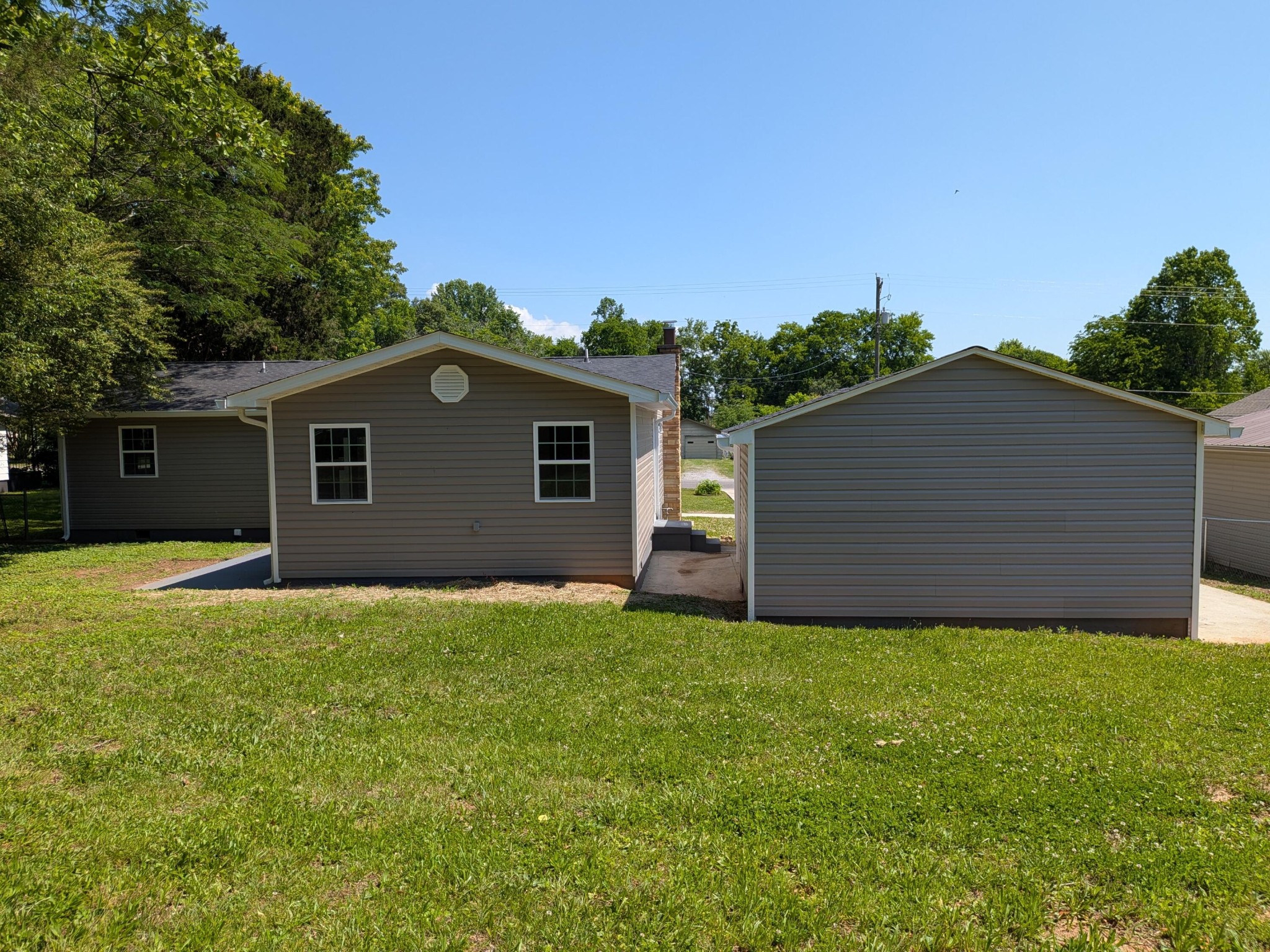 141 Redwood Avenue Dayton TN 37321