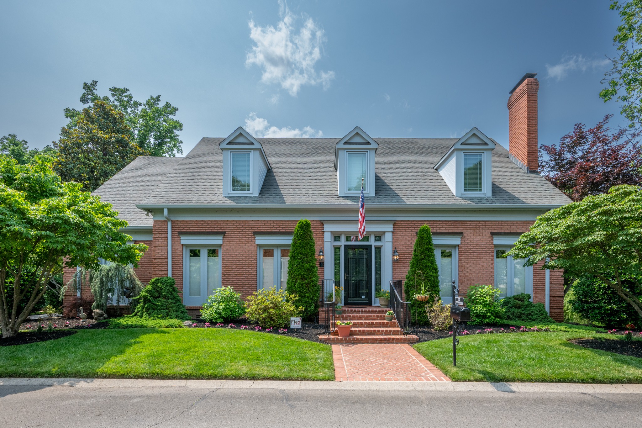 123 Wentworth Avenue Nashville TN 37215