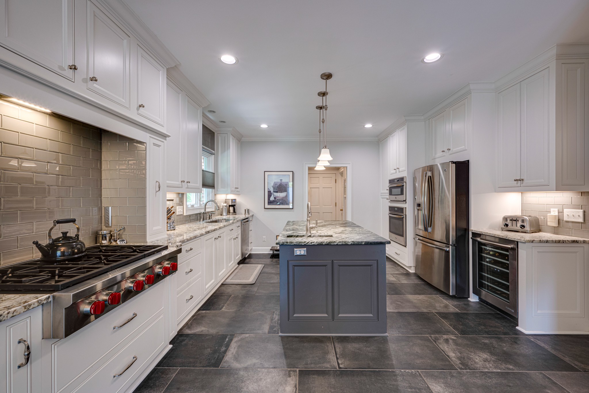 123 Wentworth Avenue Nashville TN 37215