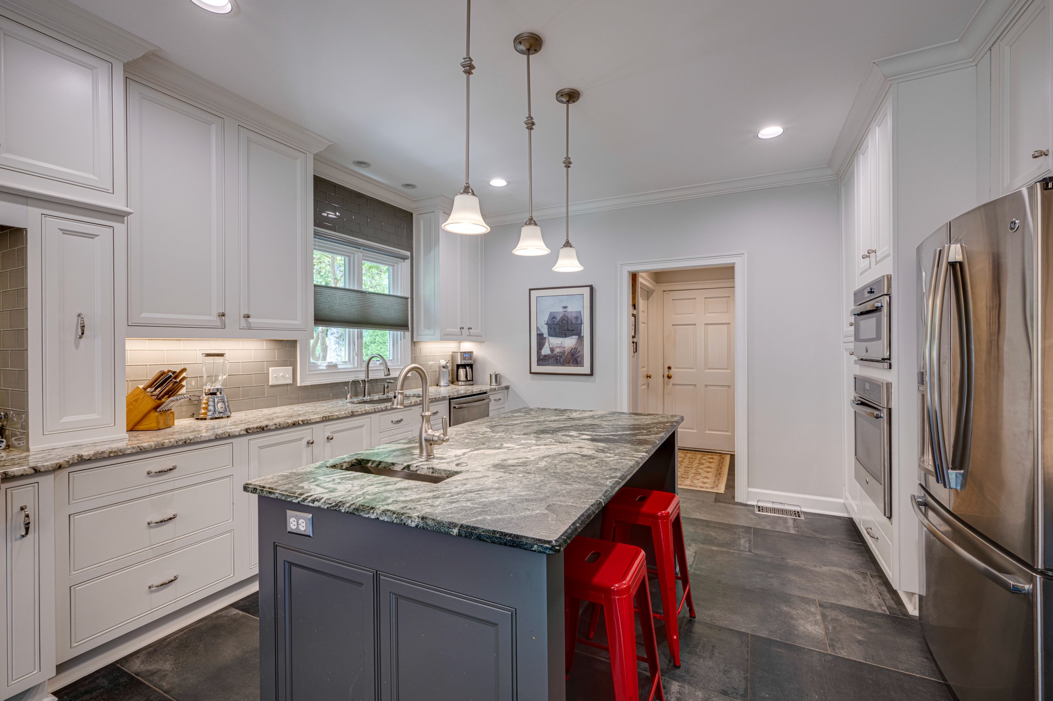 123 Wentworth Avenue Nashville TN 37215