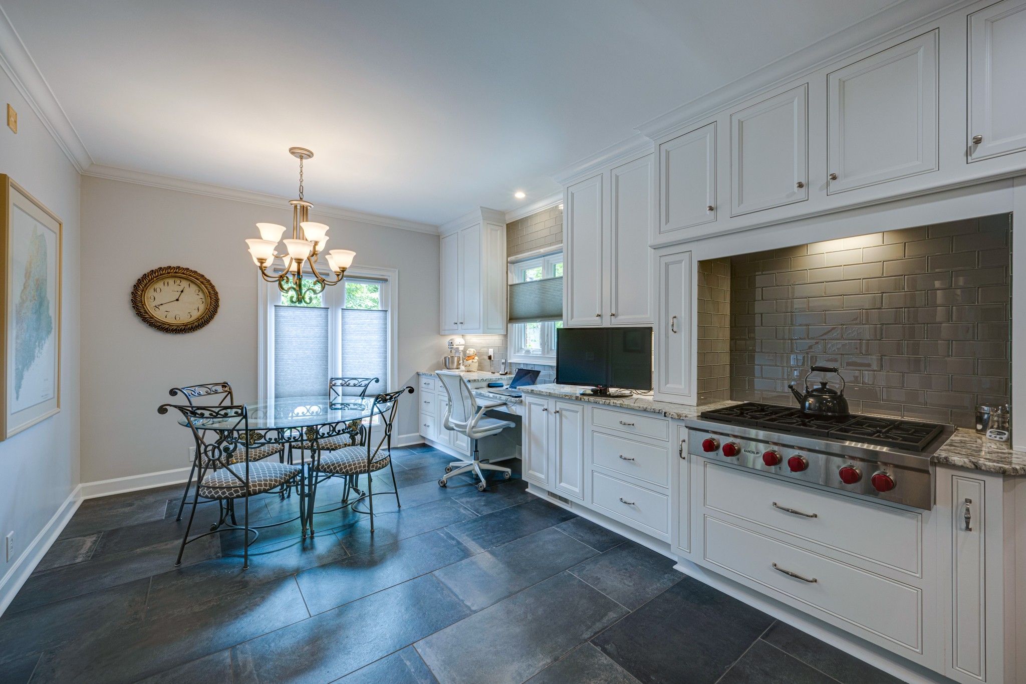 123 Wentworth Avenue Nashville TN 37215