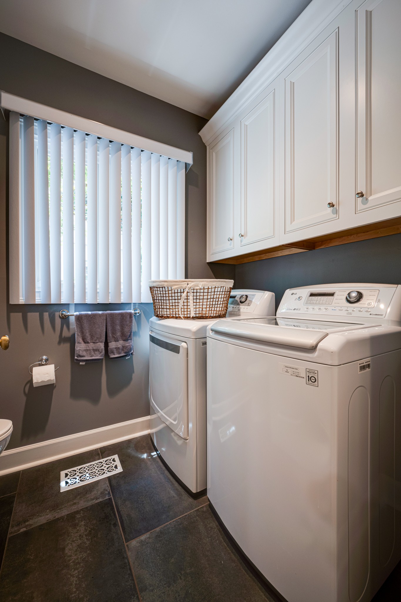 123 Wentworth Avenue Nashville TN 37215