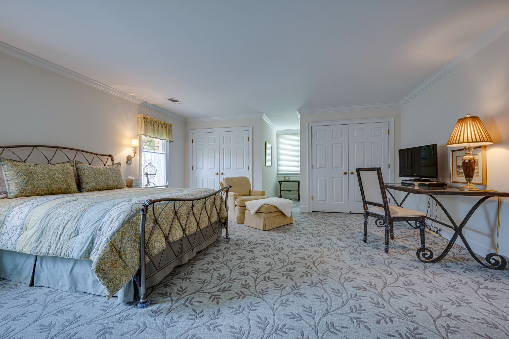 123 Wentworth Avenue Nashville TN 37215