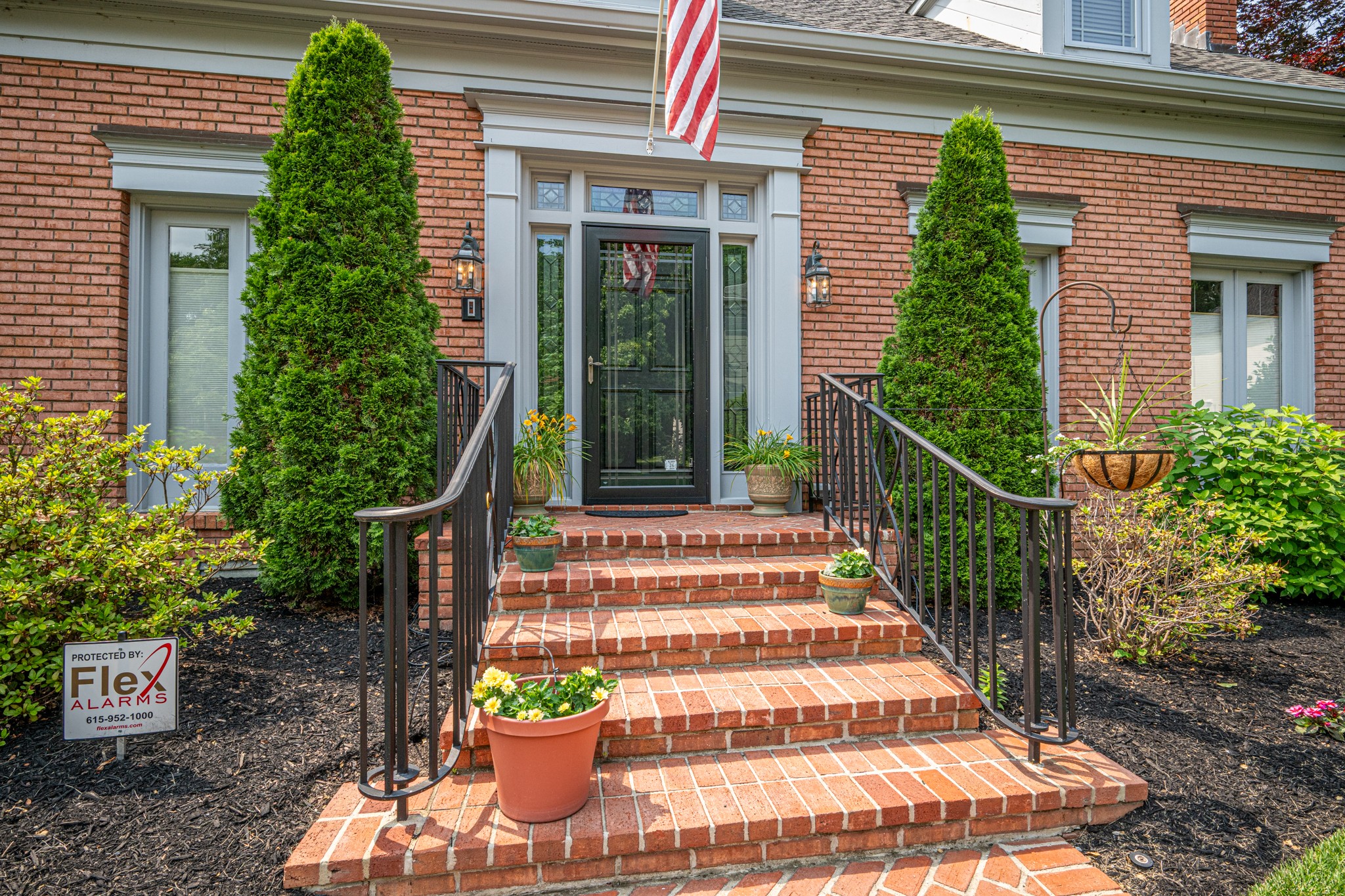 123 Wentworth Avenue Nashville TN 37215
