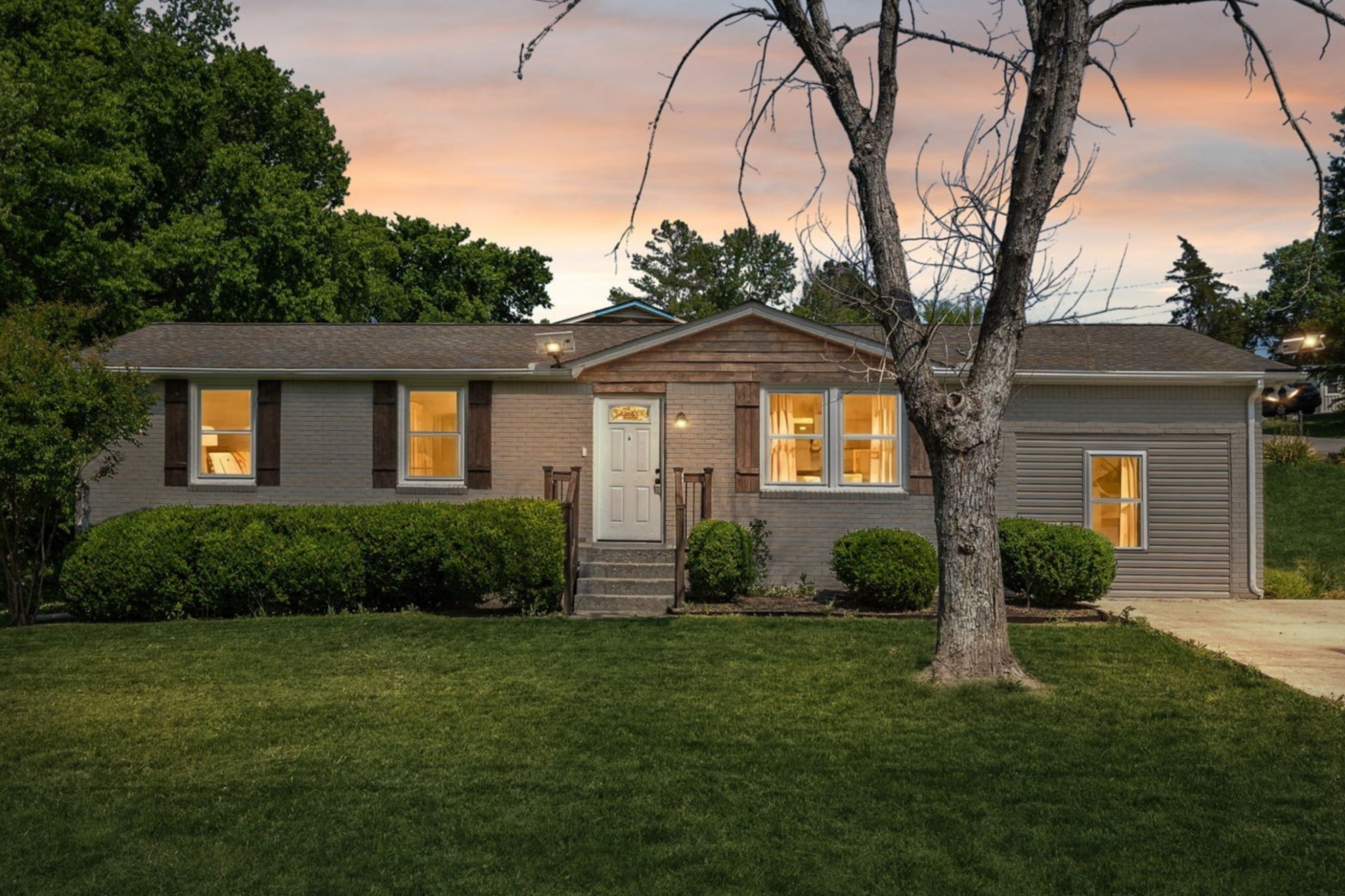 200 S Valley Road Hendersonville TN 37075