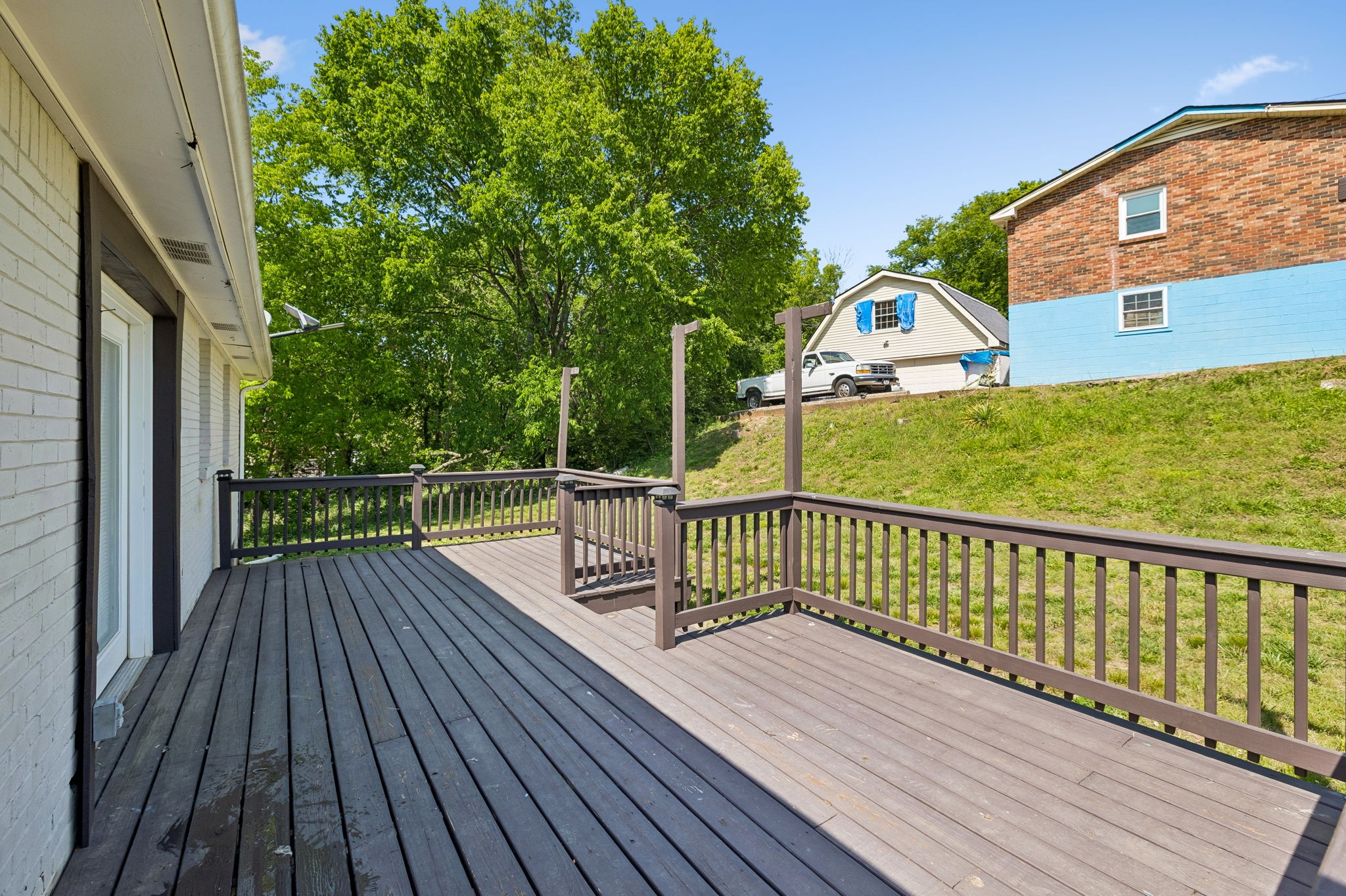 200 S Valley Road Hendersonville TN 37075