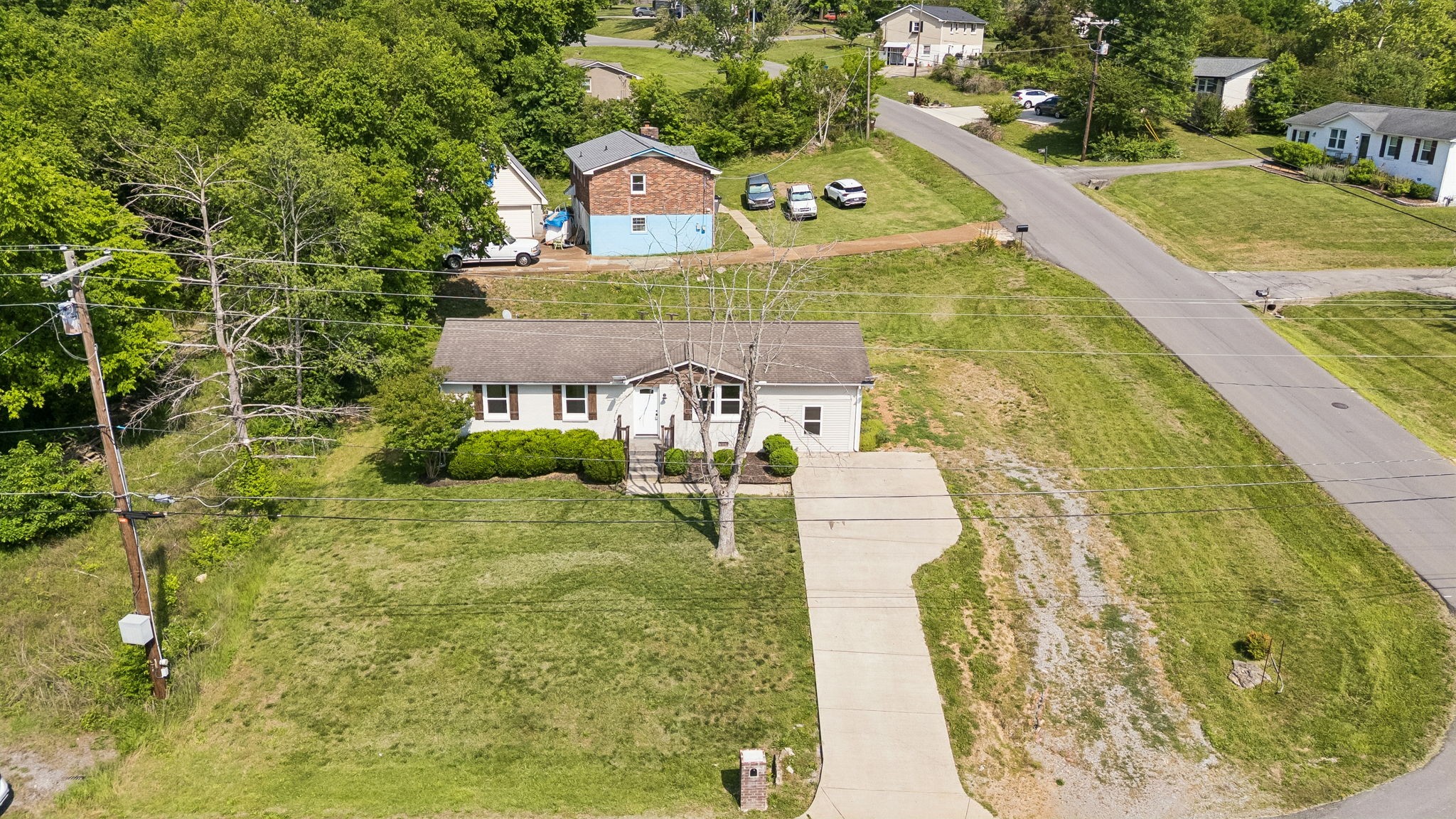 200 S Valley Road Hendersonville TN 37075