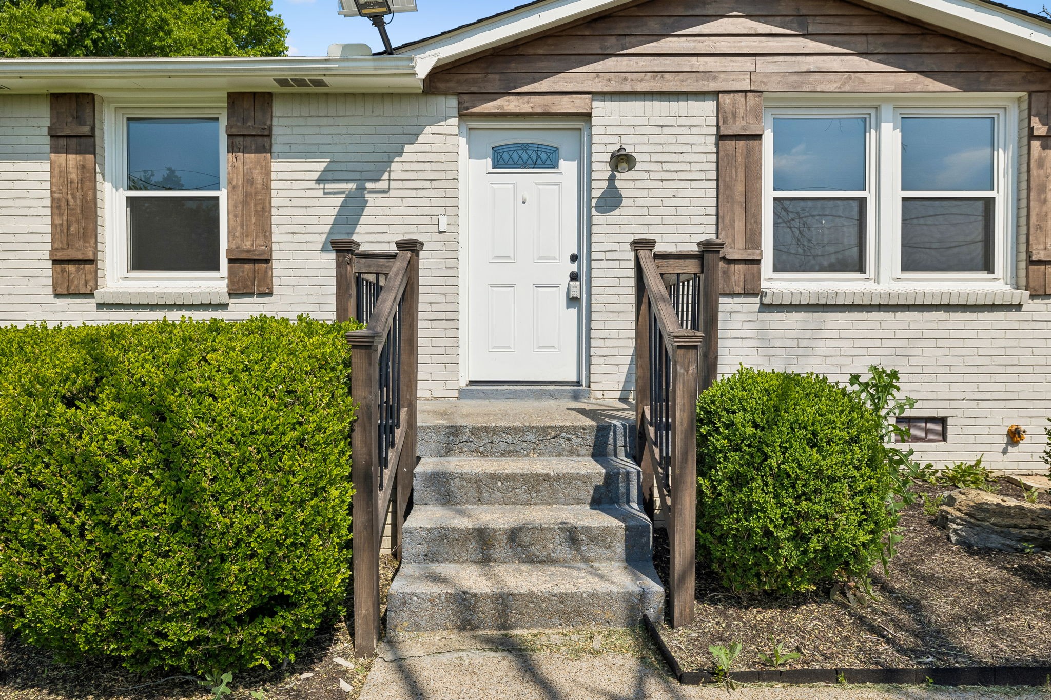 200 S Valley Road Hendersonville TN 37075