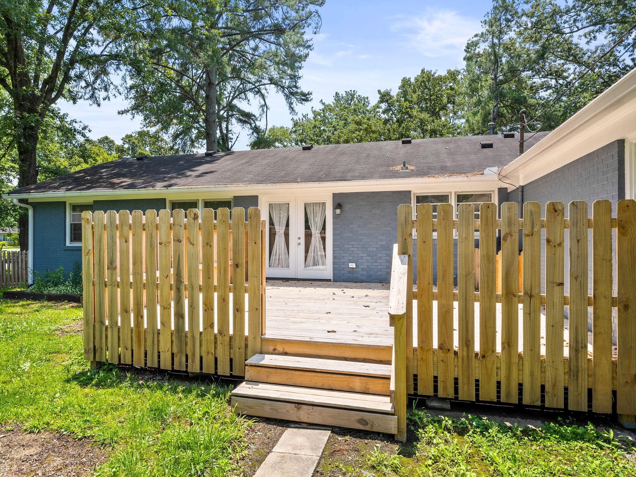 700 Bragg Circle Tullahoma TN 37388