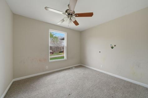 1935 Dinsmore Road Clarksville TN 37040