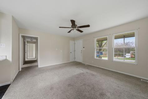 1935 Dinsmore Road Clarksville TN 37040