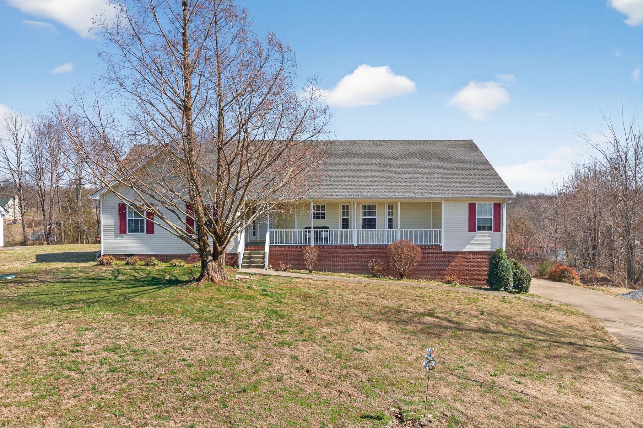 833 Blakemore Road Dickson TN 37055