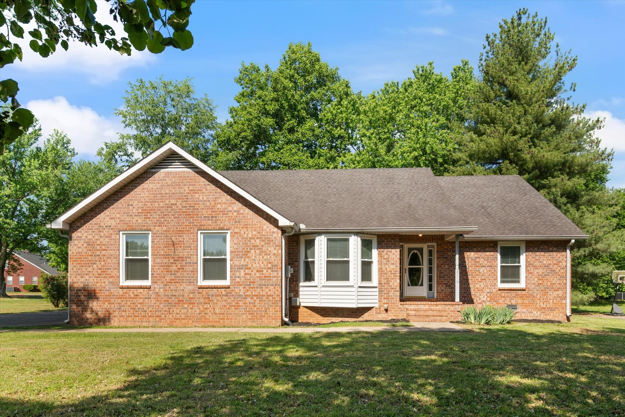 2116 Stonebrook Drive Murfreesboro TN 37128