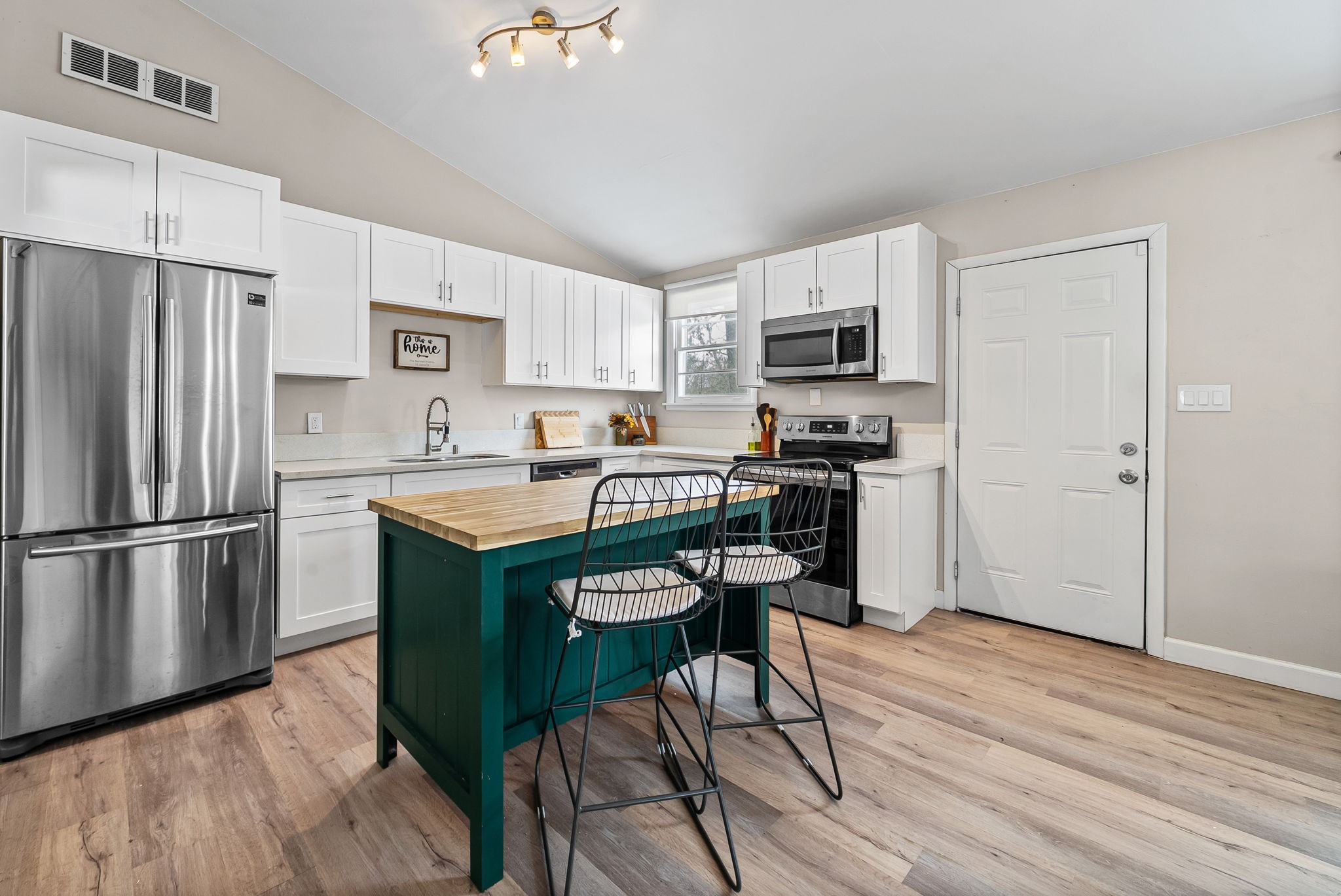 10 Jana Drive Clarksville TN 37042
