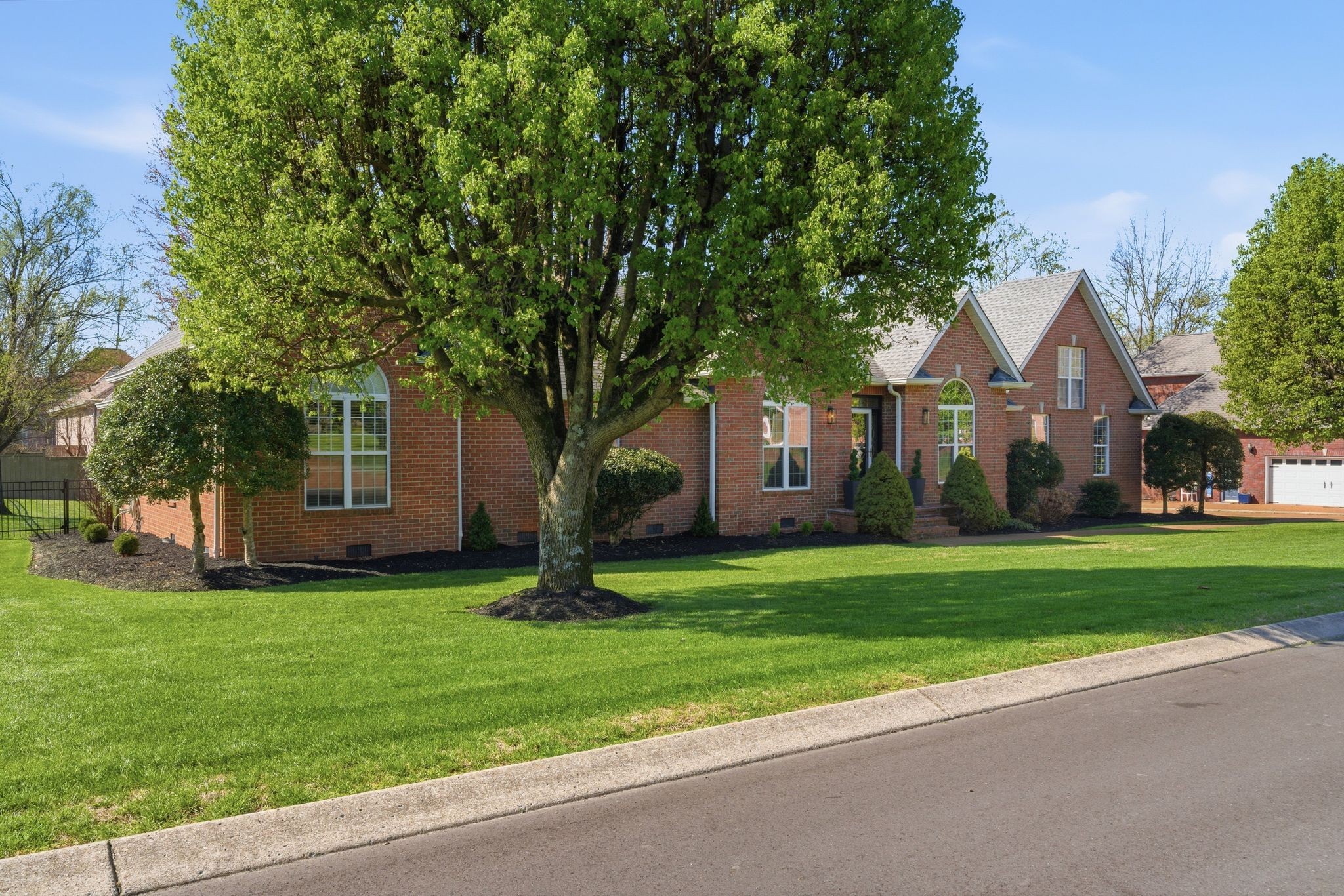 1043 Willow Park Circle Hendersonville TN 37075