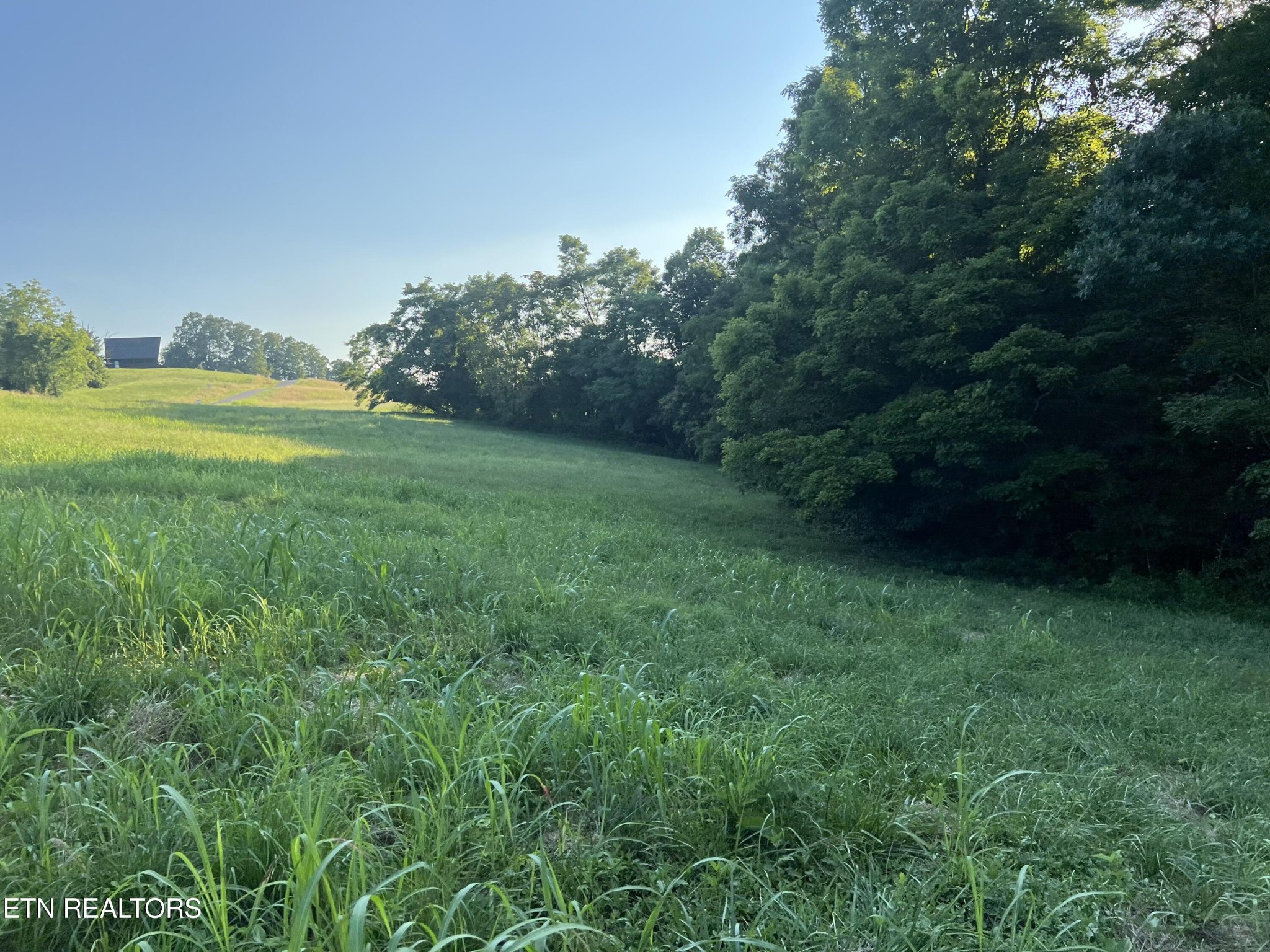 19 Amonett Circle Byrdstown TN 38549