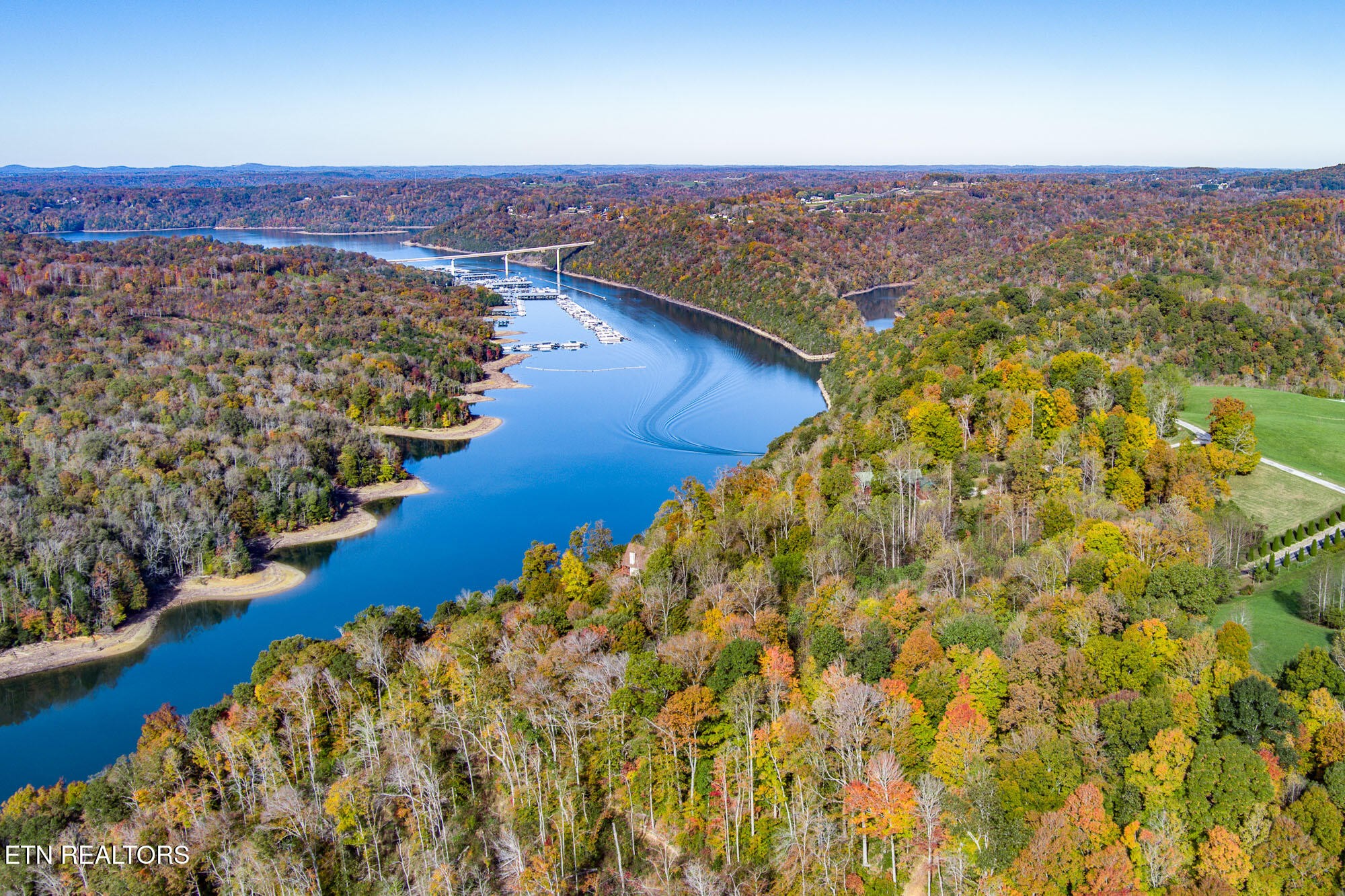 19 Amonett Circle Byrdstown TN 38549