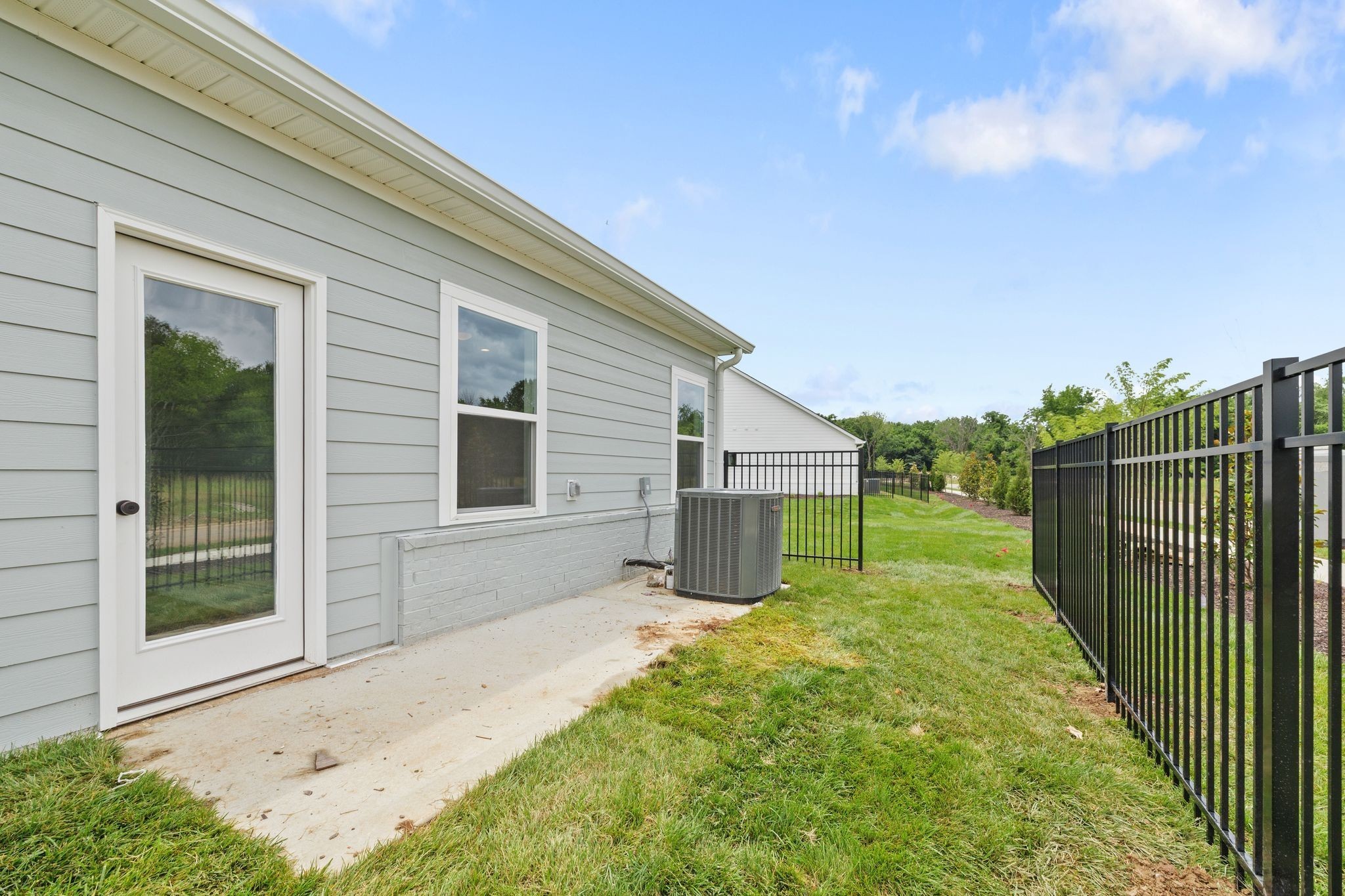 1962 Grace Johns Circle Murfreesboro TN 37128
