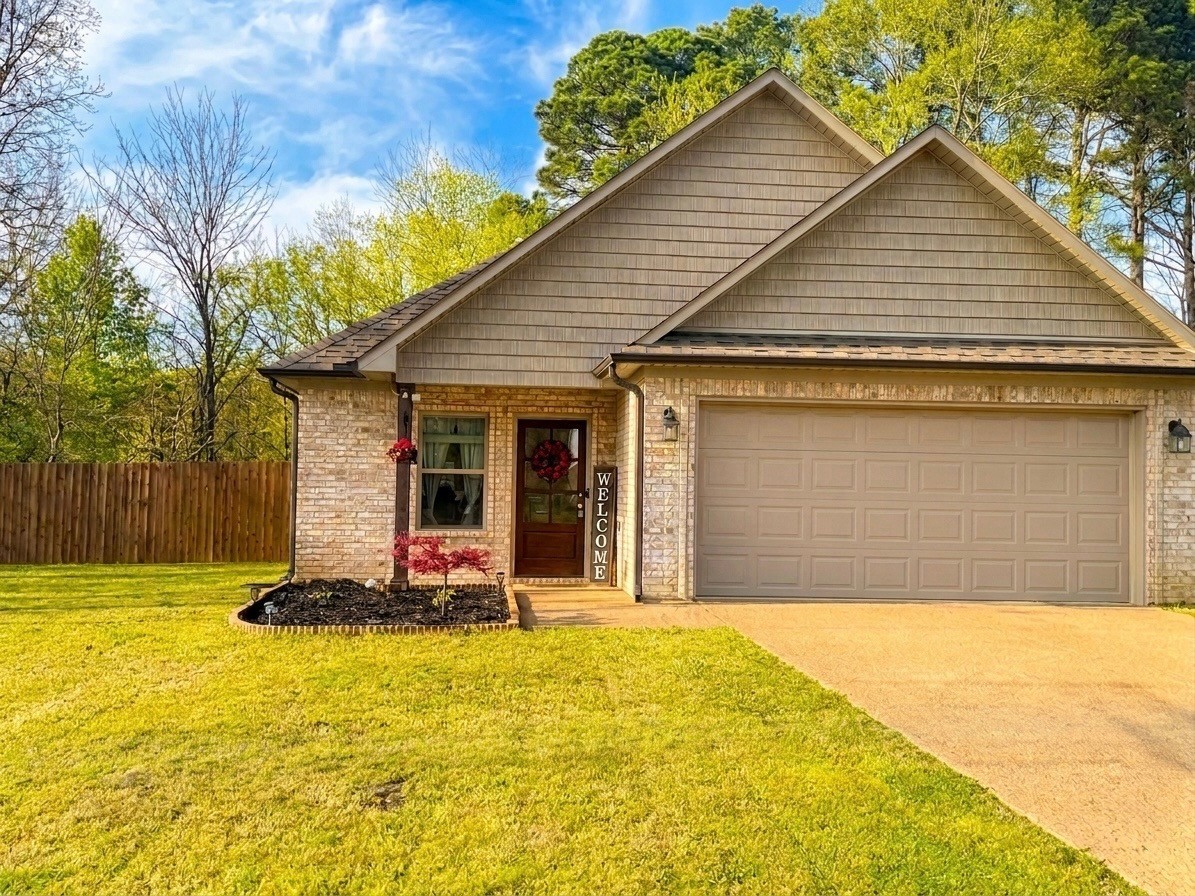 137 Executive Drive Jackson TN 38305