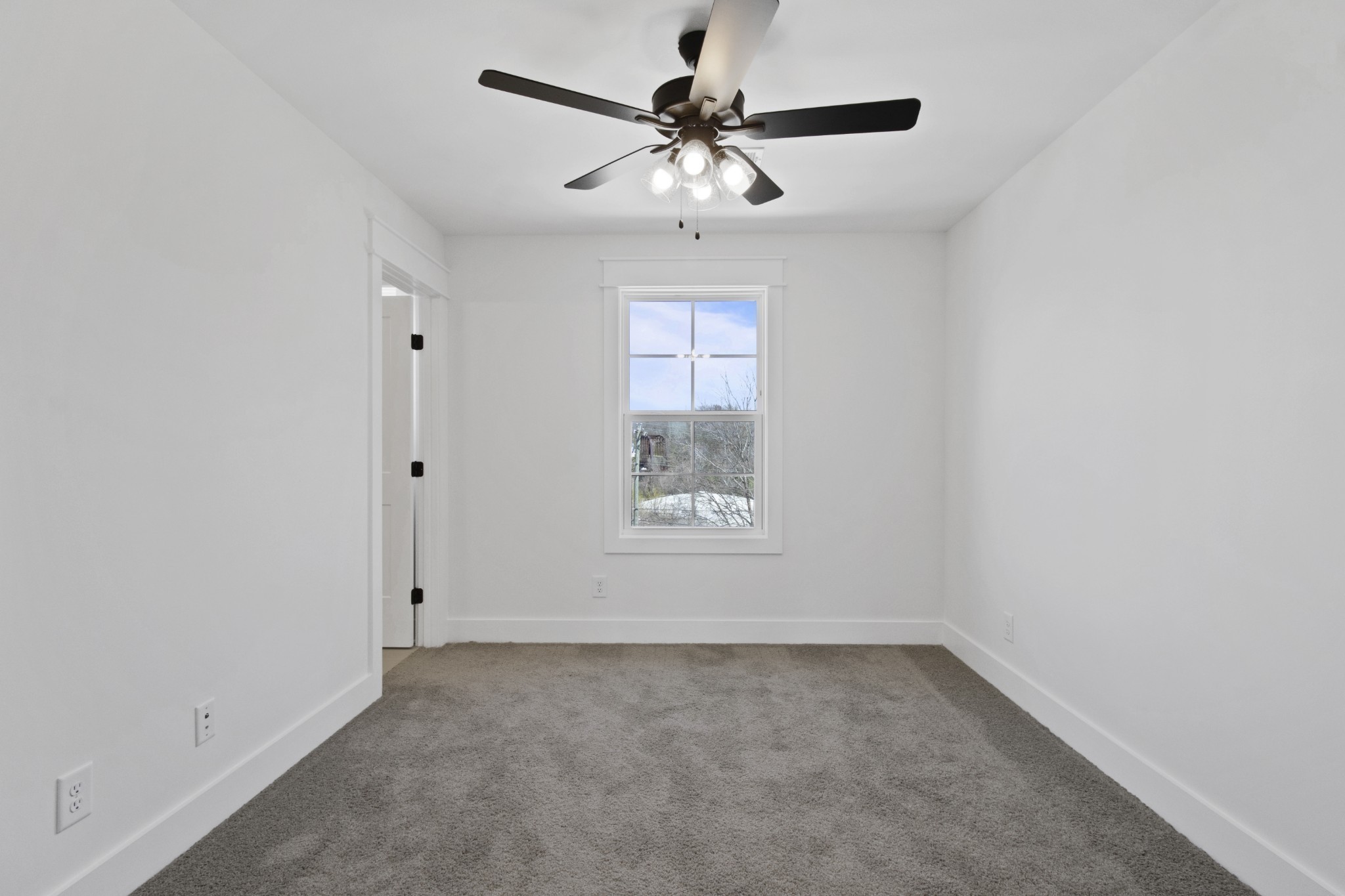 41 W High Street Clarksville TN 37040