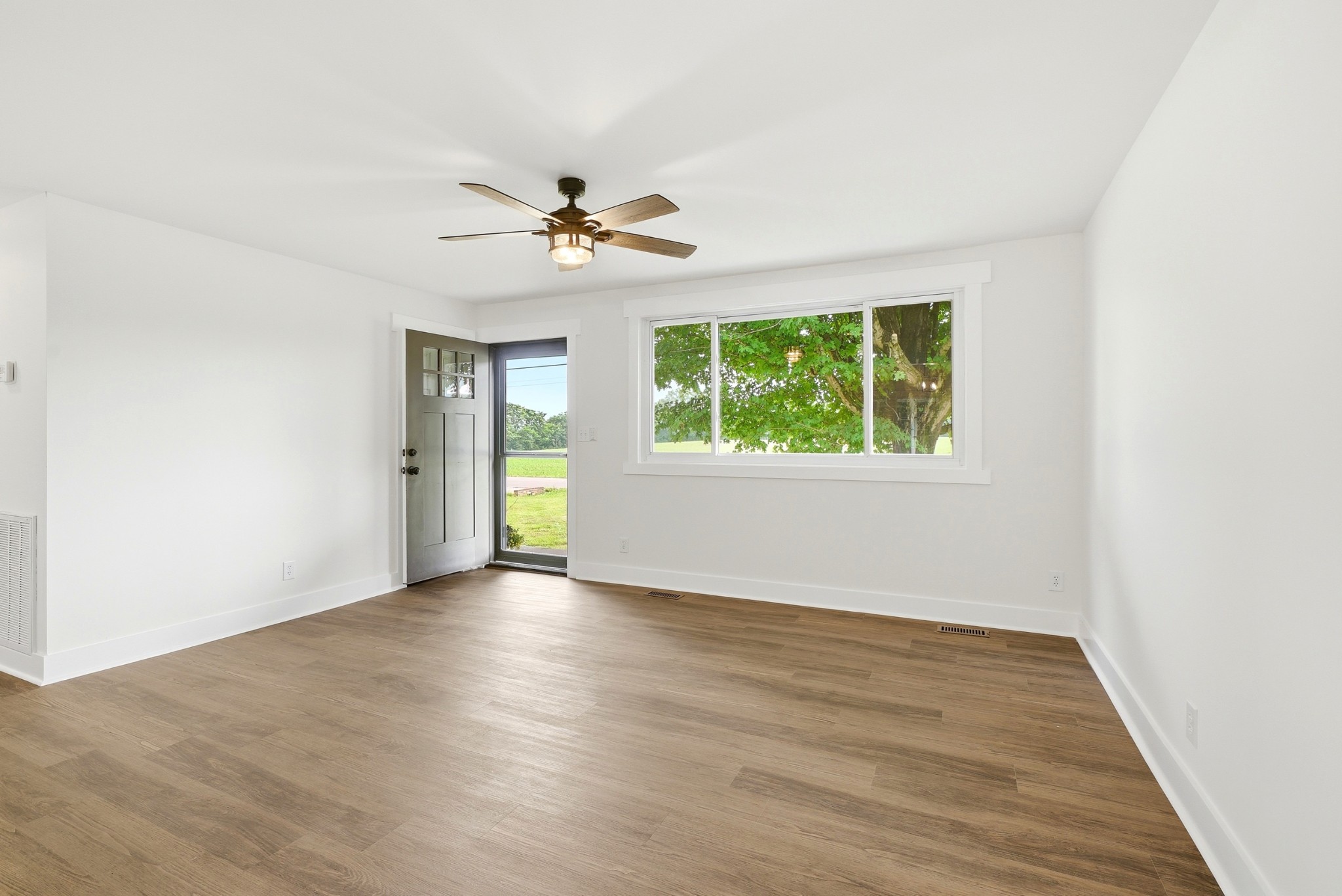 2758 Goodsprings Road Ashland City TN 37015