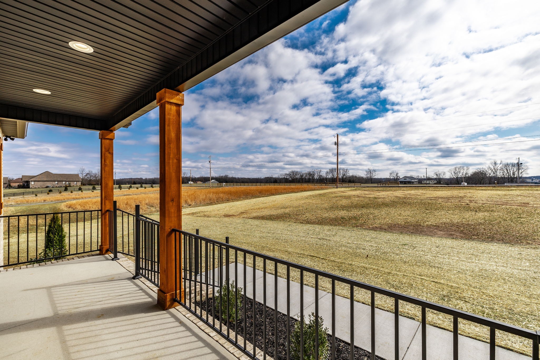 159 S Ray Road Portland TN 37148