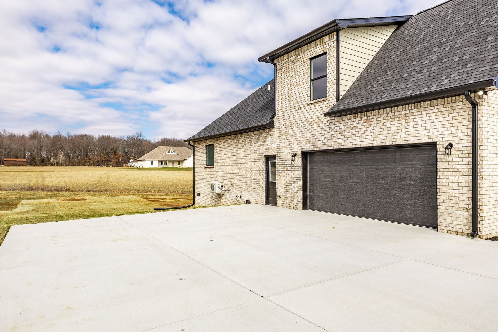 159 S Ray Road Portland TN 37148
