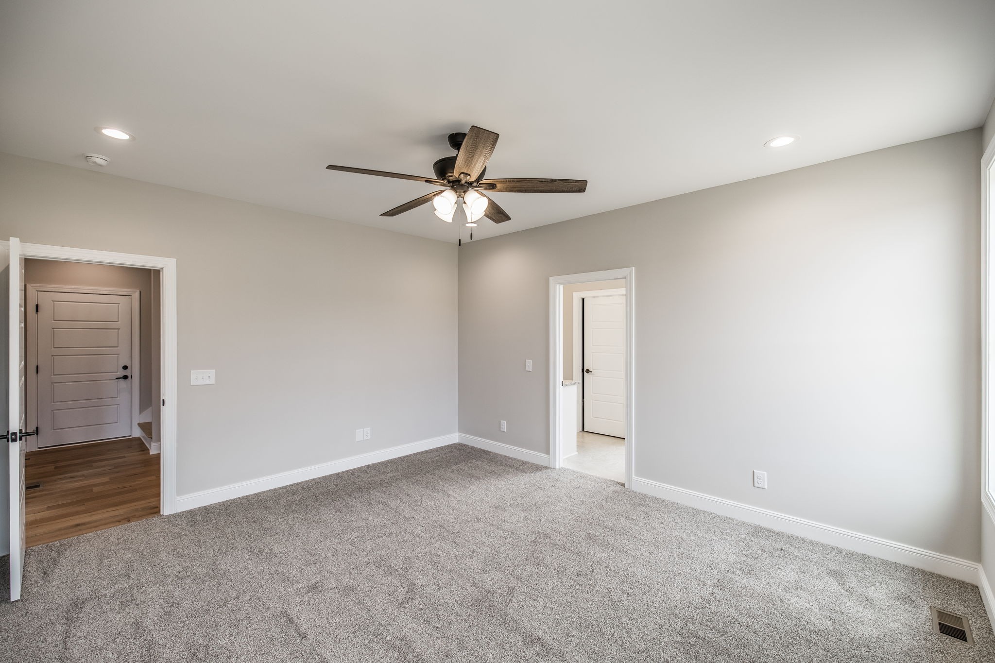 159 S Ray Road Portland TN 37148