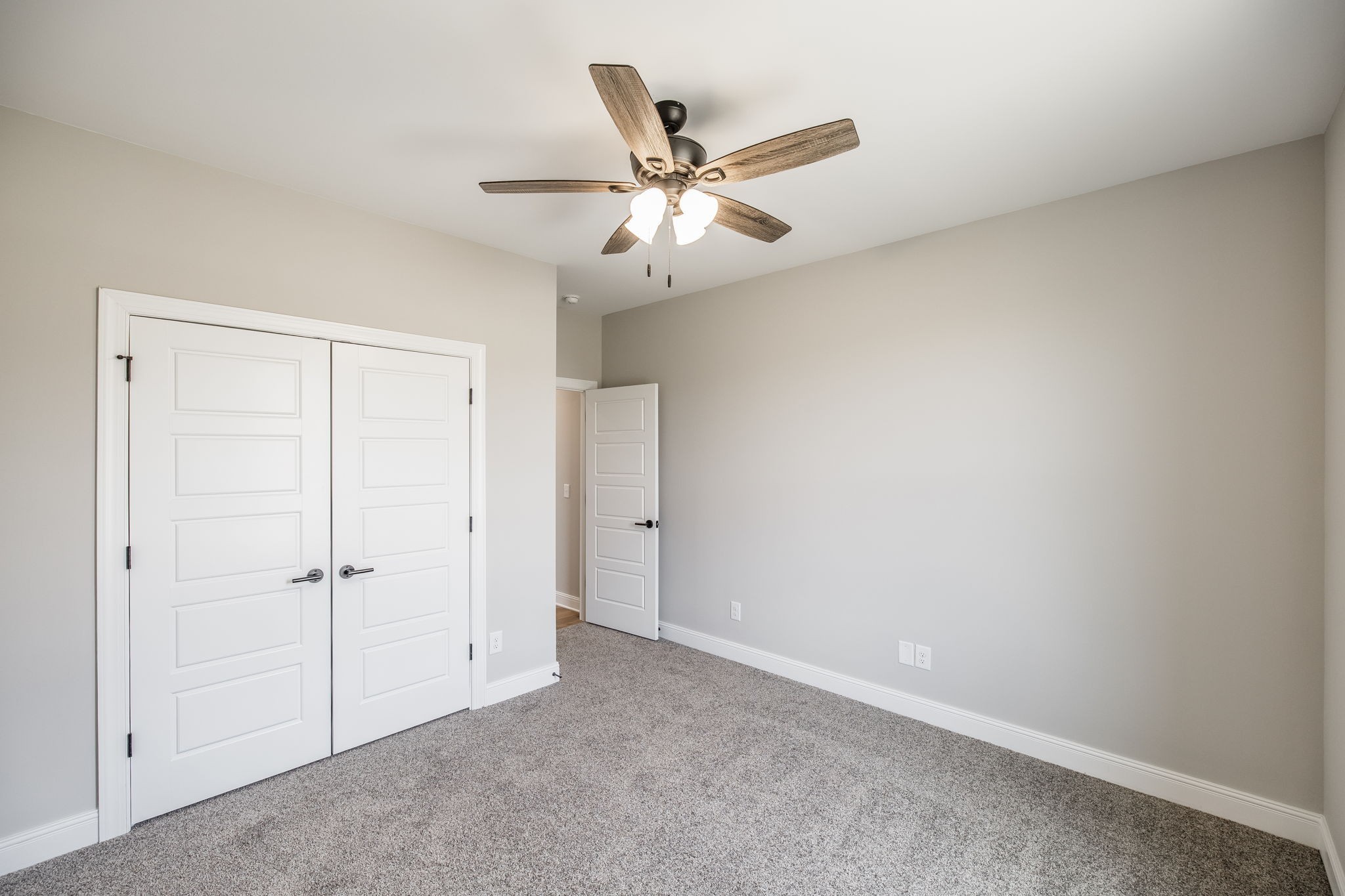 159 S Ray Road Portland TN 37148