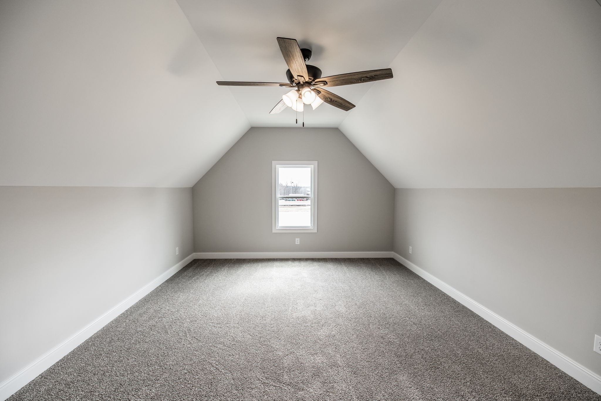 159 S Ray Road Portland TN 37148