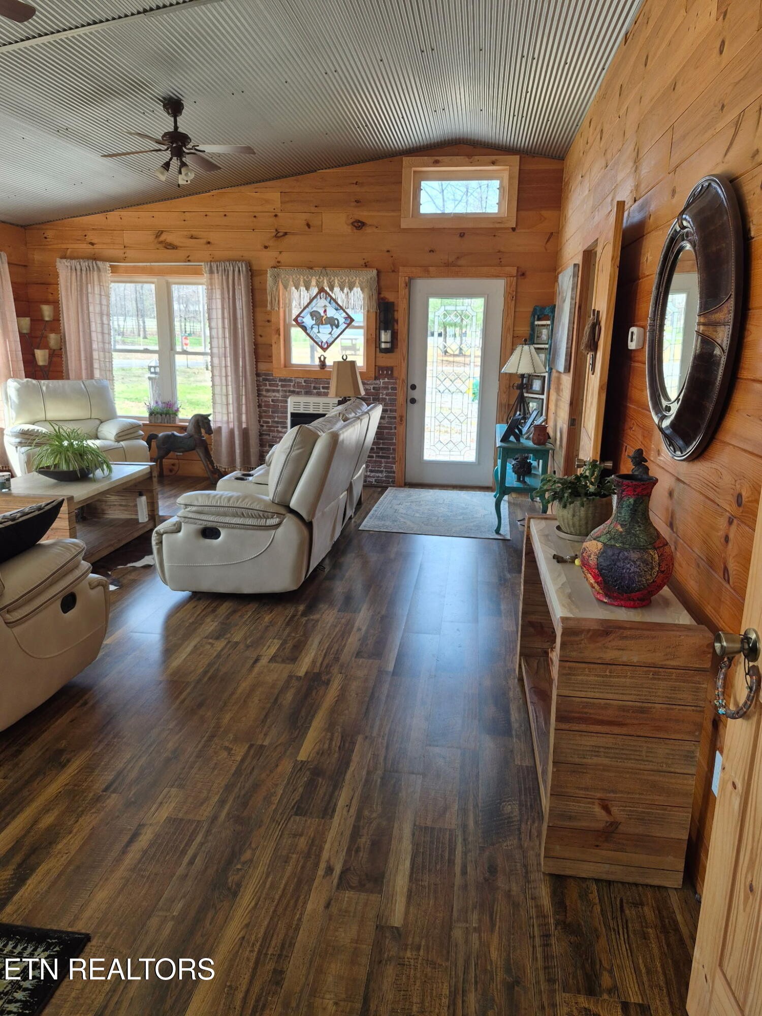 101 Ridgepoint Road Jamestown TN 38556