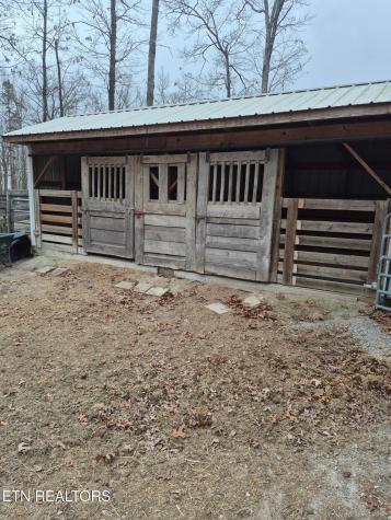 101 Ridgepoint Road Jamestown TN 38556