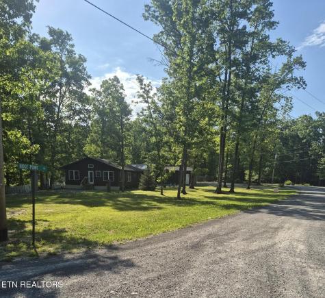101 Ridgepoint Road Jamestown TN 38556