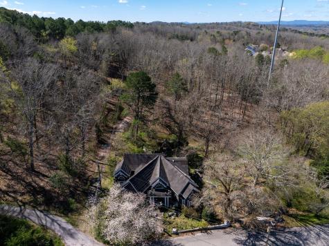 1303 Springview Drive Chattanooga TN 37421