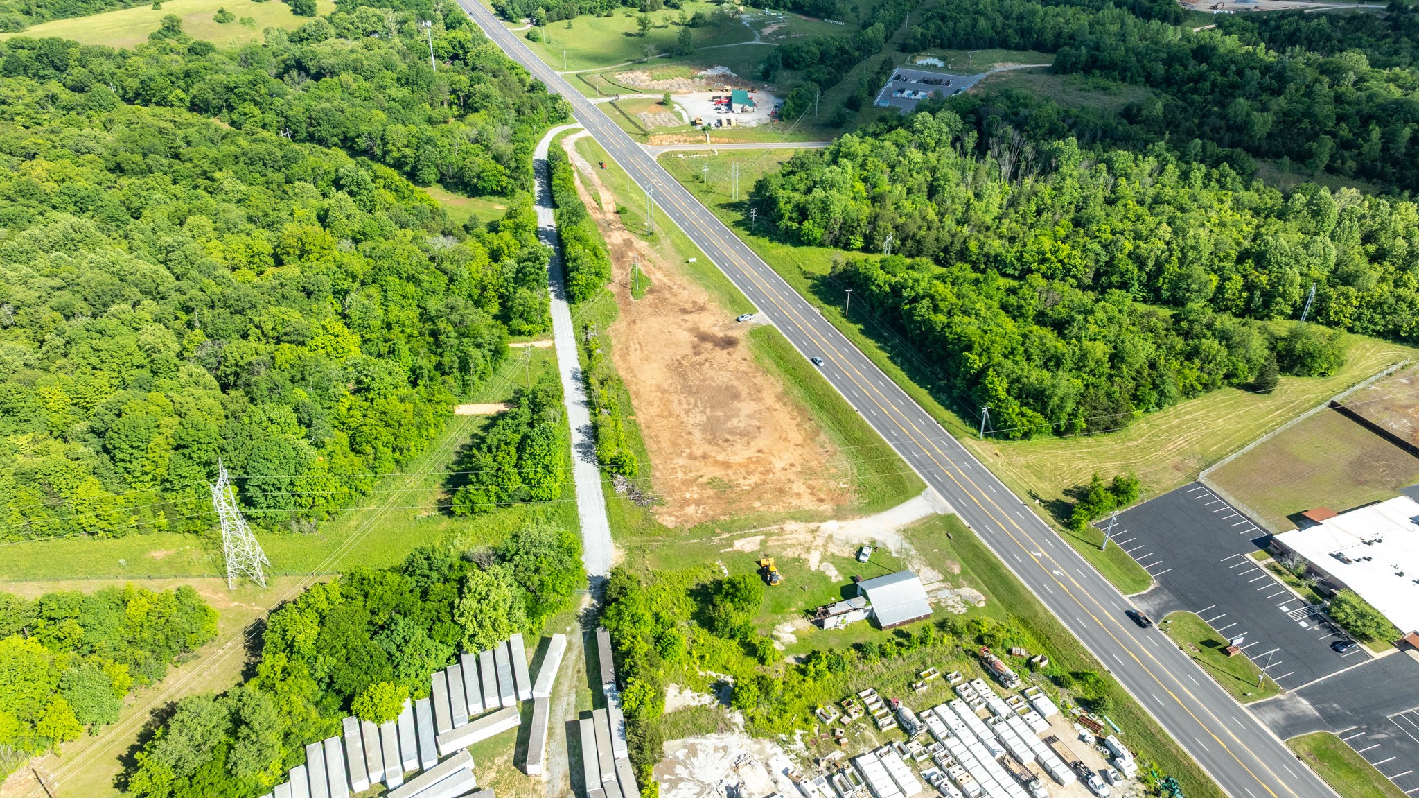 1094 New Highway 7 Columbia TN 38401