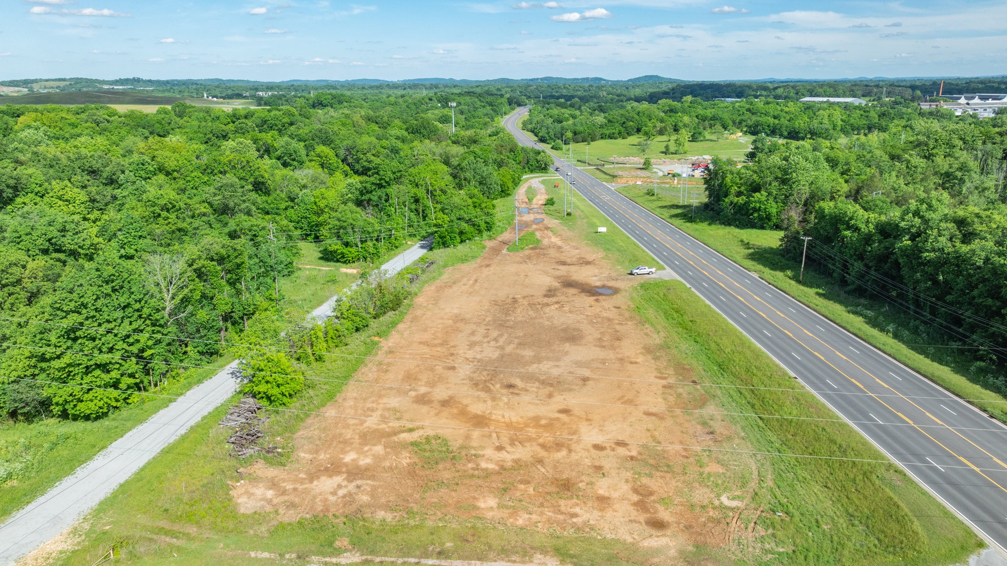 1094 New Highway 7 Columbia TN 38401