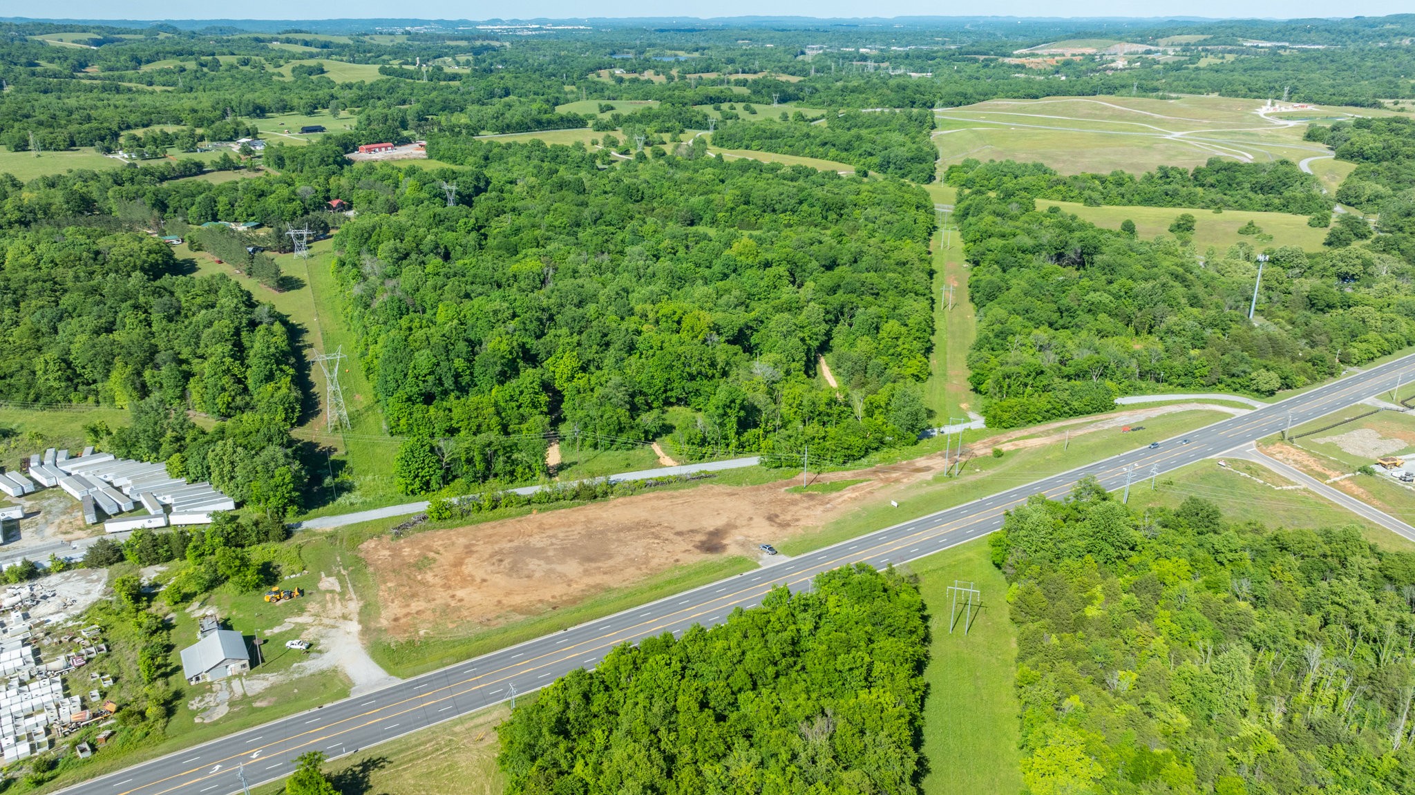 1094 New Highway 7 Columbia TN 38401