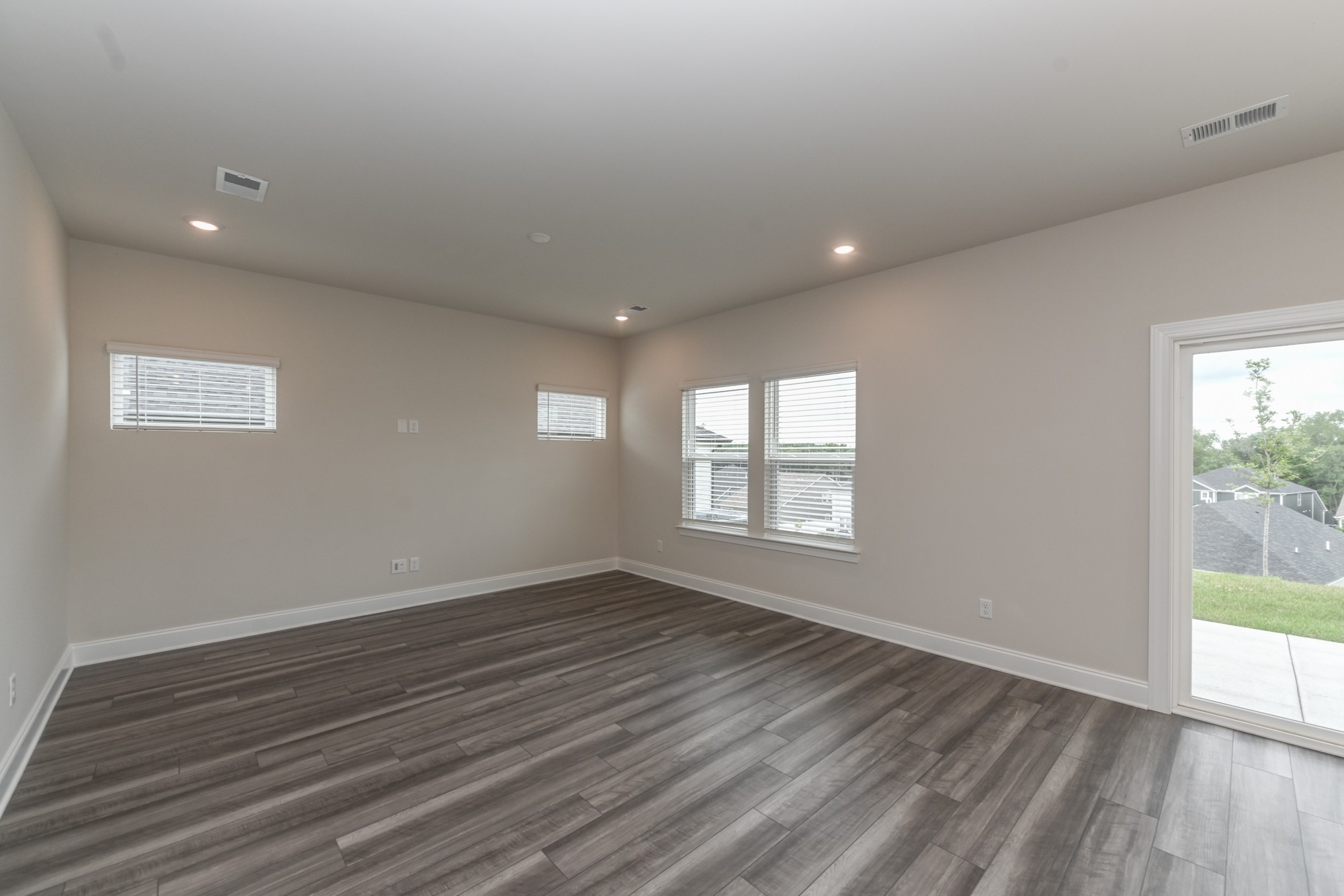 1255 Dutch Peak Lebanon TN 37090