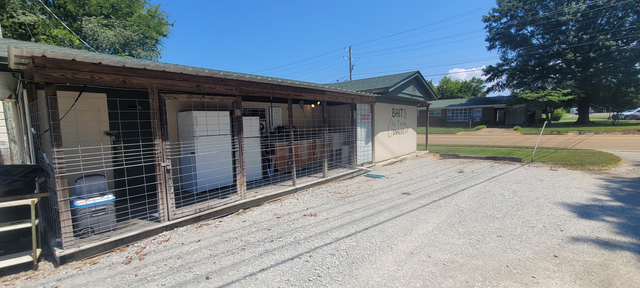 85 Tennessee Ave, N Parsons TN 38363