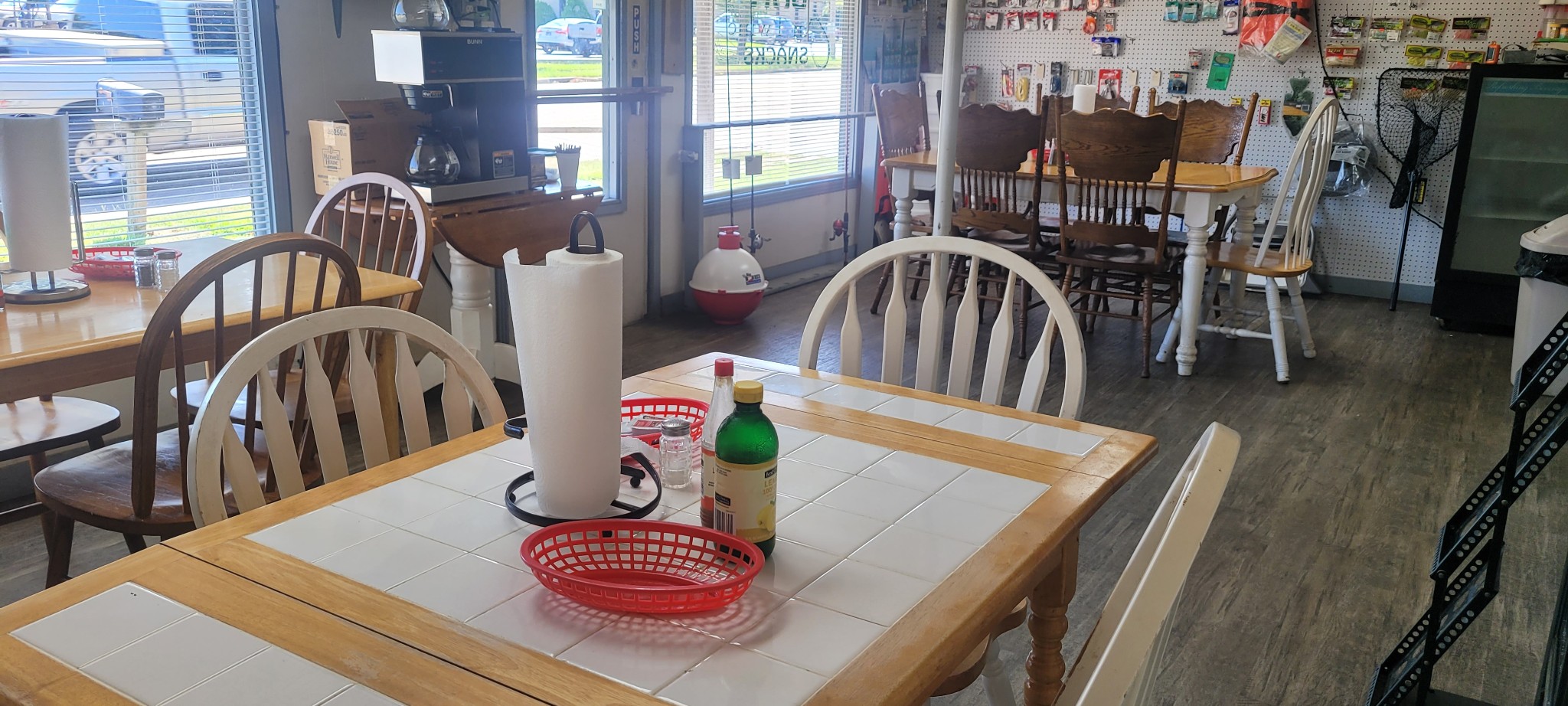 85 Tennessee Ave, N Parsons TN 38363