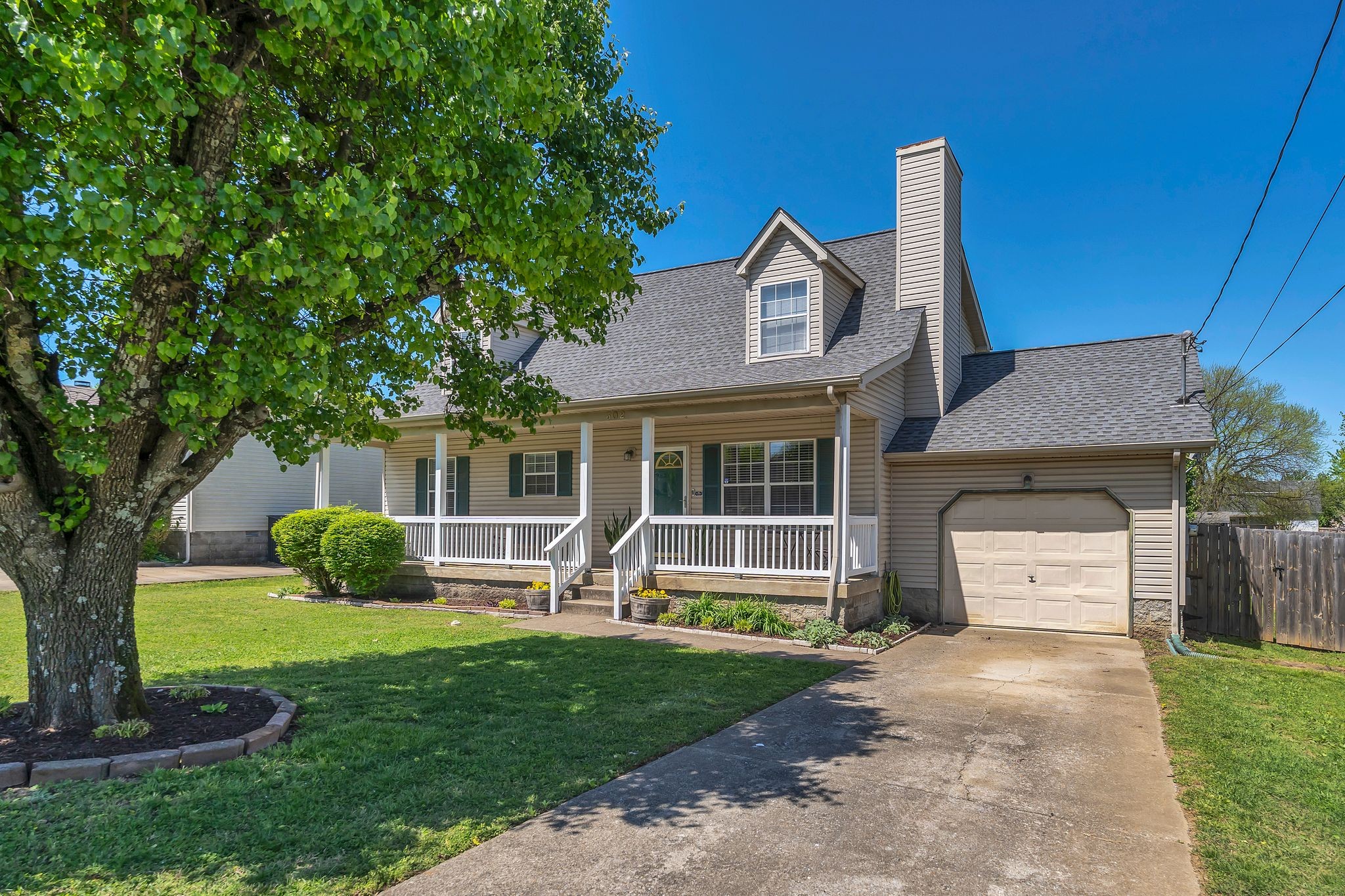 302 Shadylake Drive La Vergne TN 37086