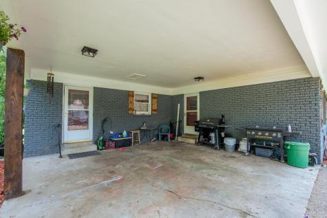 5011 Sunny Acres Drive Waynesboro TN 38485