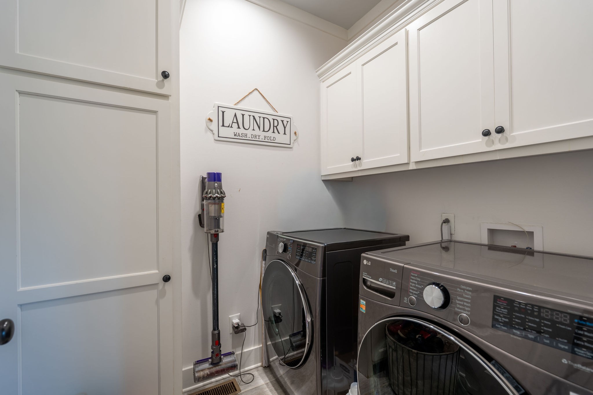 562 Double Eagle Drive Summertown TN 38483