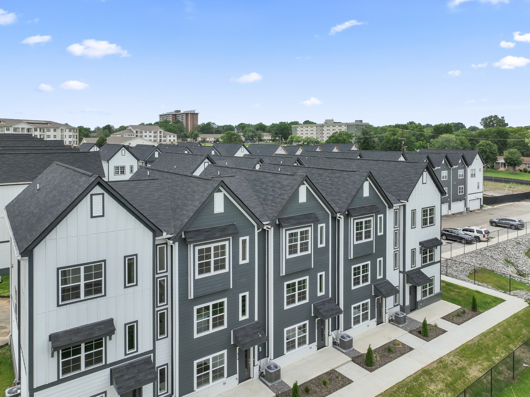 700 N Dupont Avenue #306 Madison TN 37115